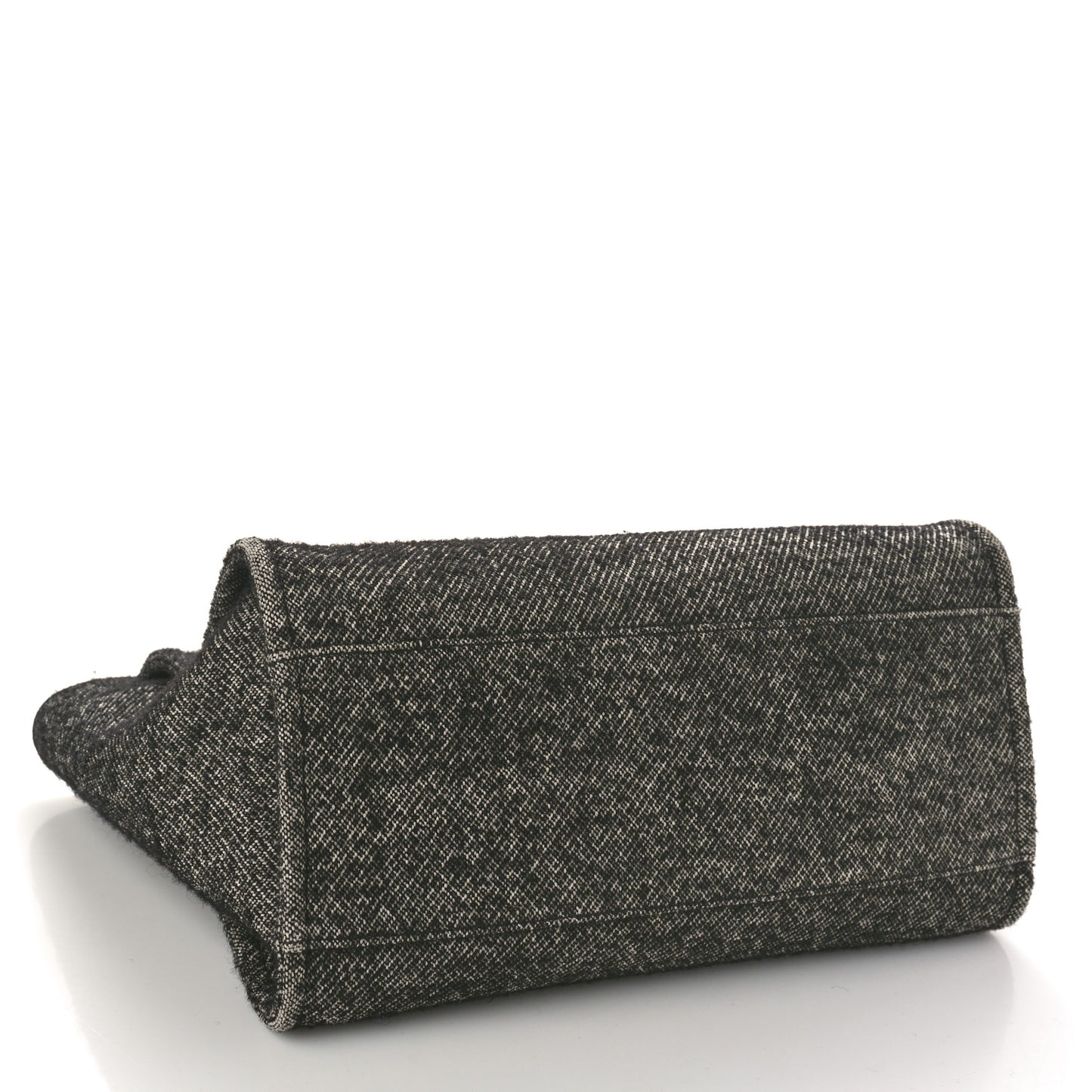 Mixed Fibers Calfskin Medium Deauville Tote Black