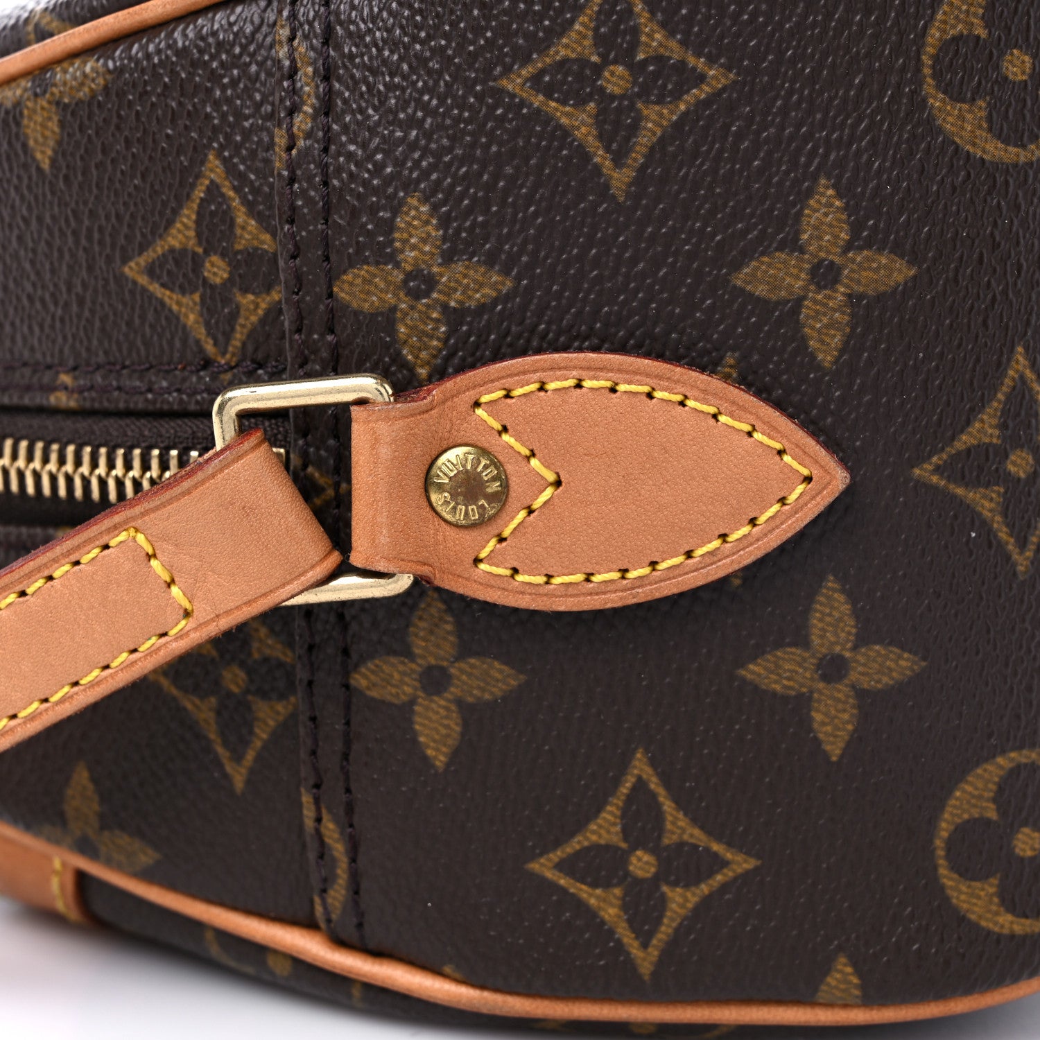 Louis Vuitton Monogram Blois 14 of 18