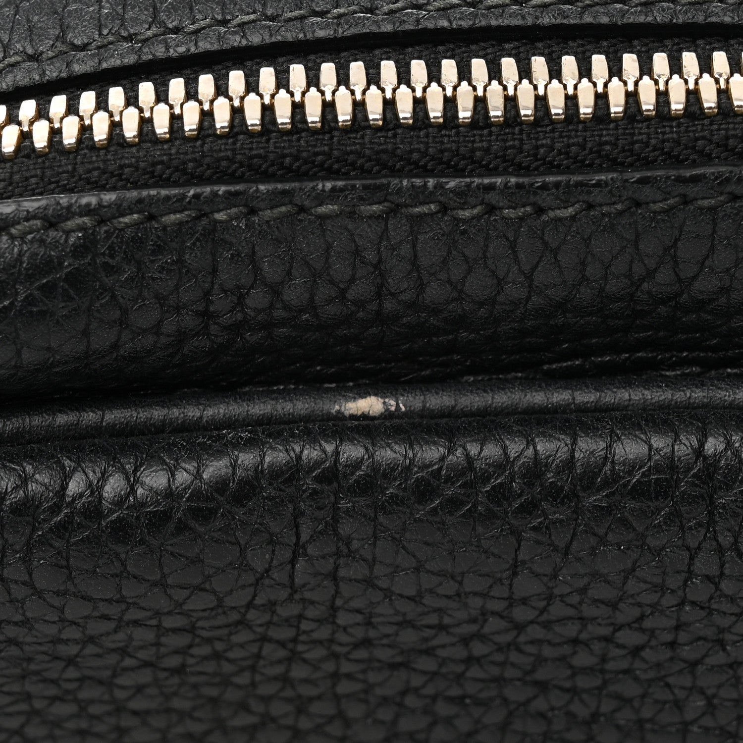 Gucci Pebbled Calfskin Small Soho Disco Bag Black 19 of 19