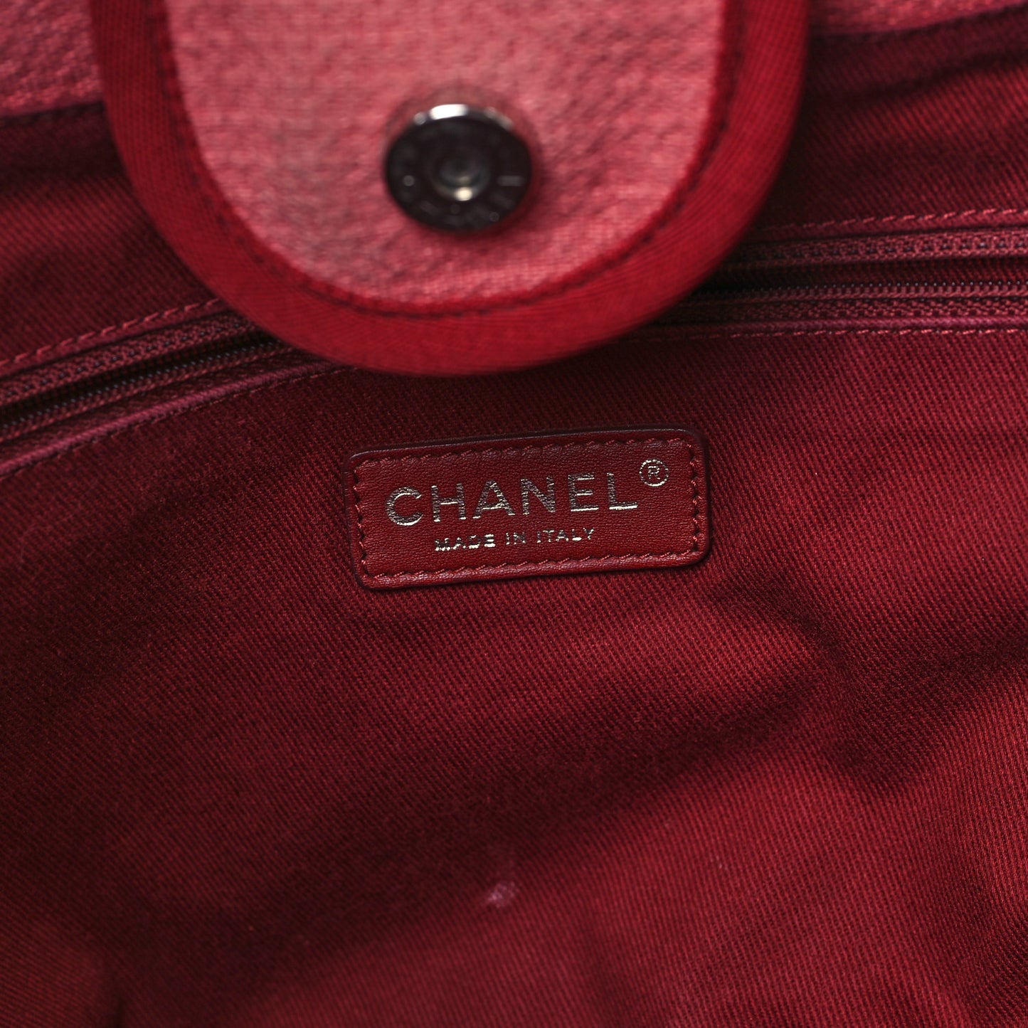 Canvas Medium Deauville Tote Red