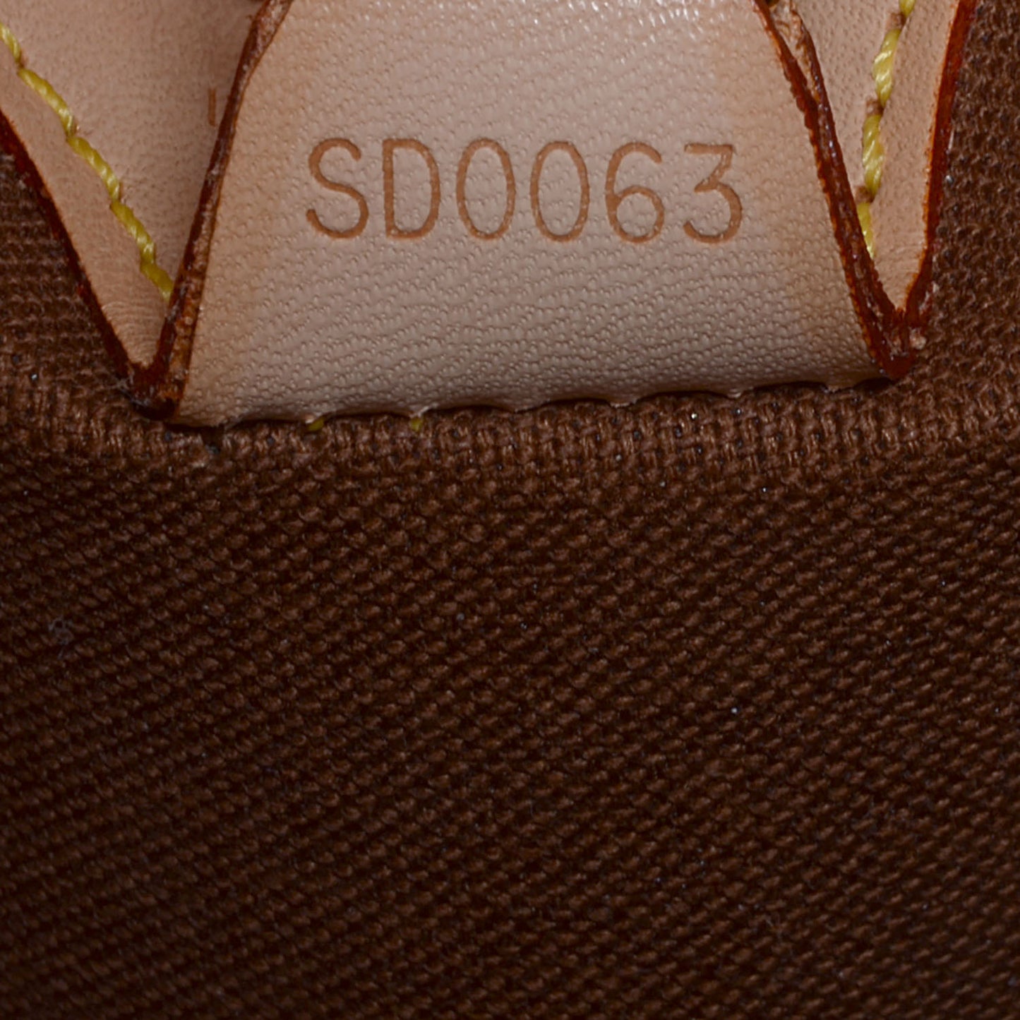 Monogram Ellipse PM