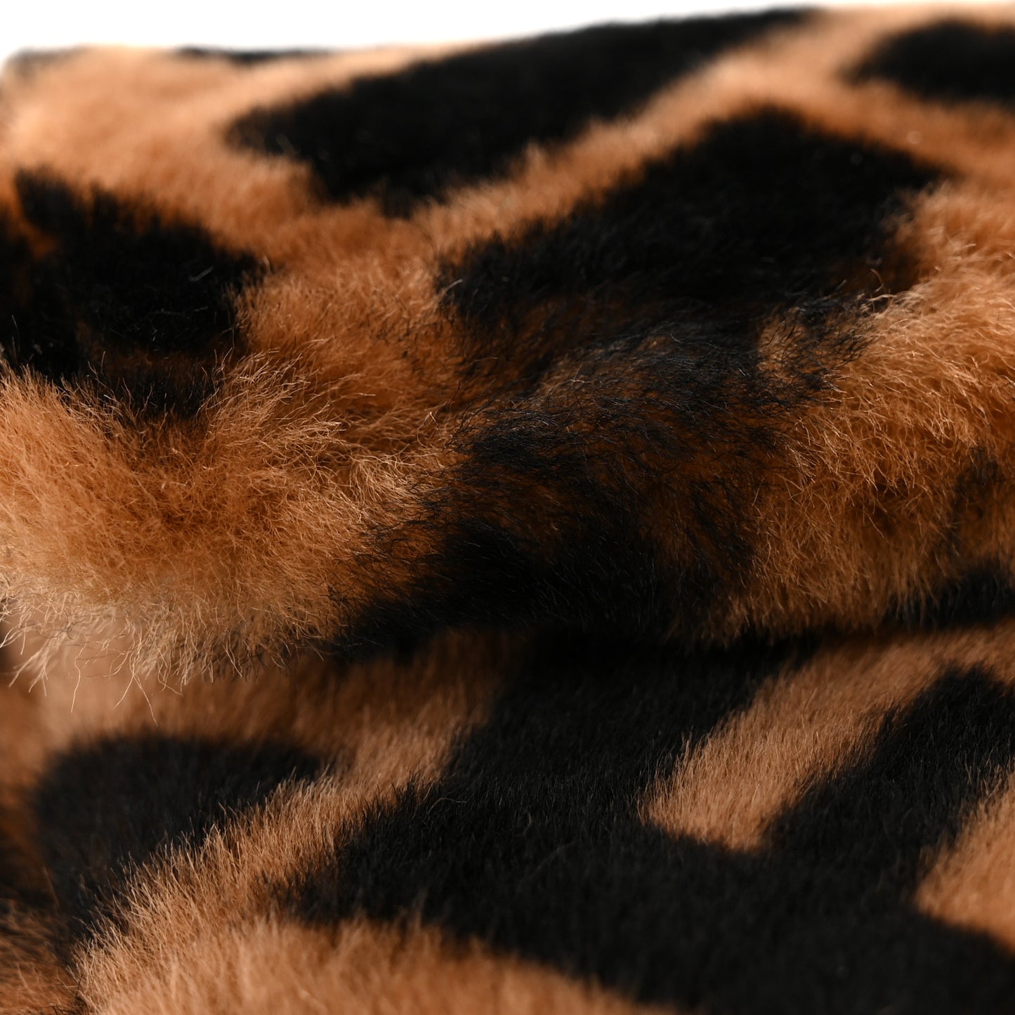 Shearling Vitello Dolce Macro FF 1974 Mini Baguette Tobacco Black