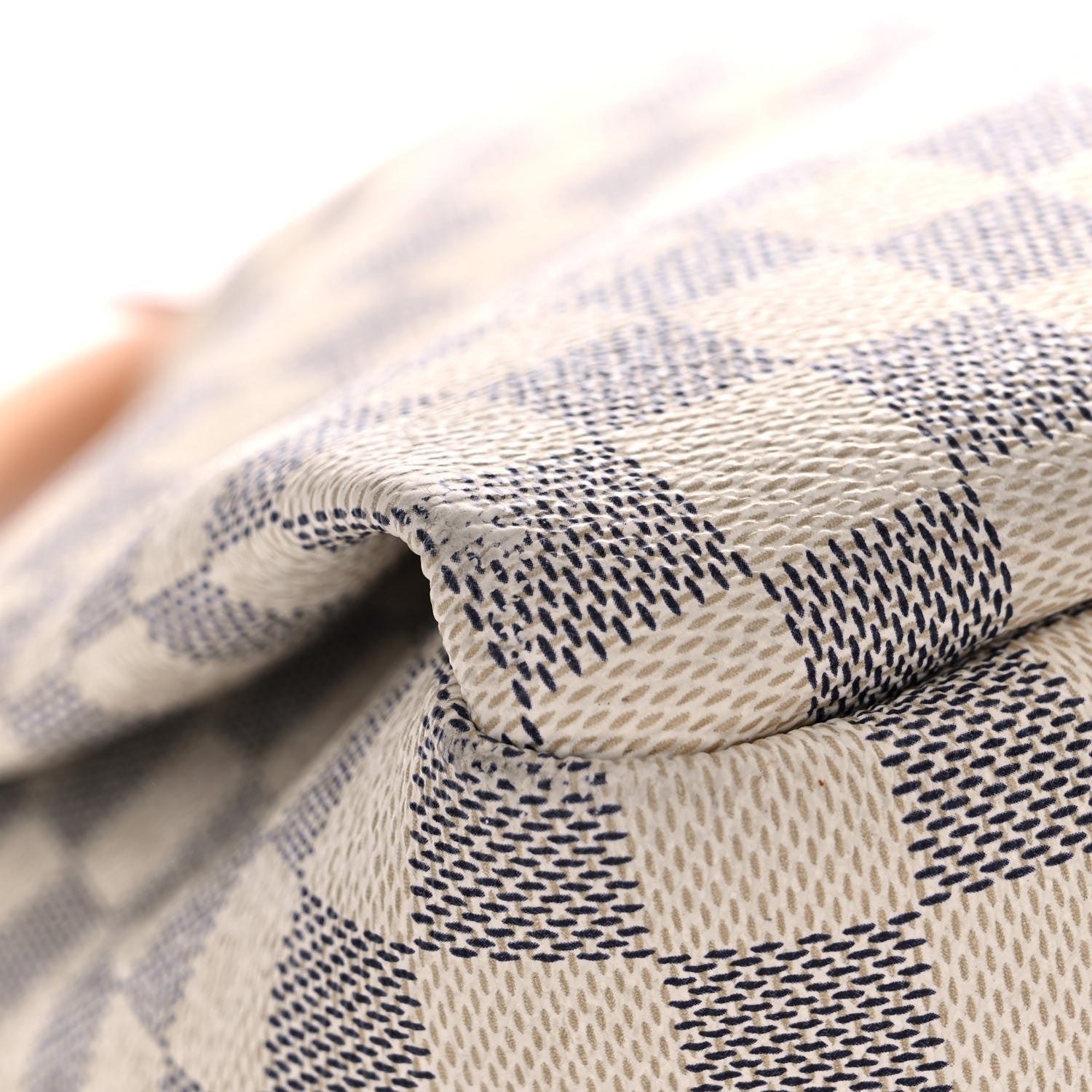 Louis Vuitton Damier Azur Artsy MM 7 of 22