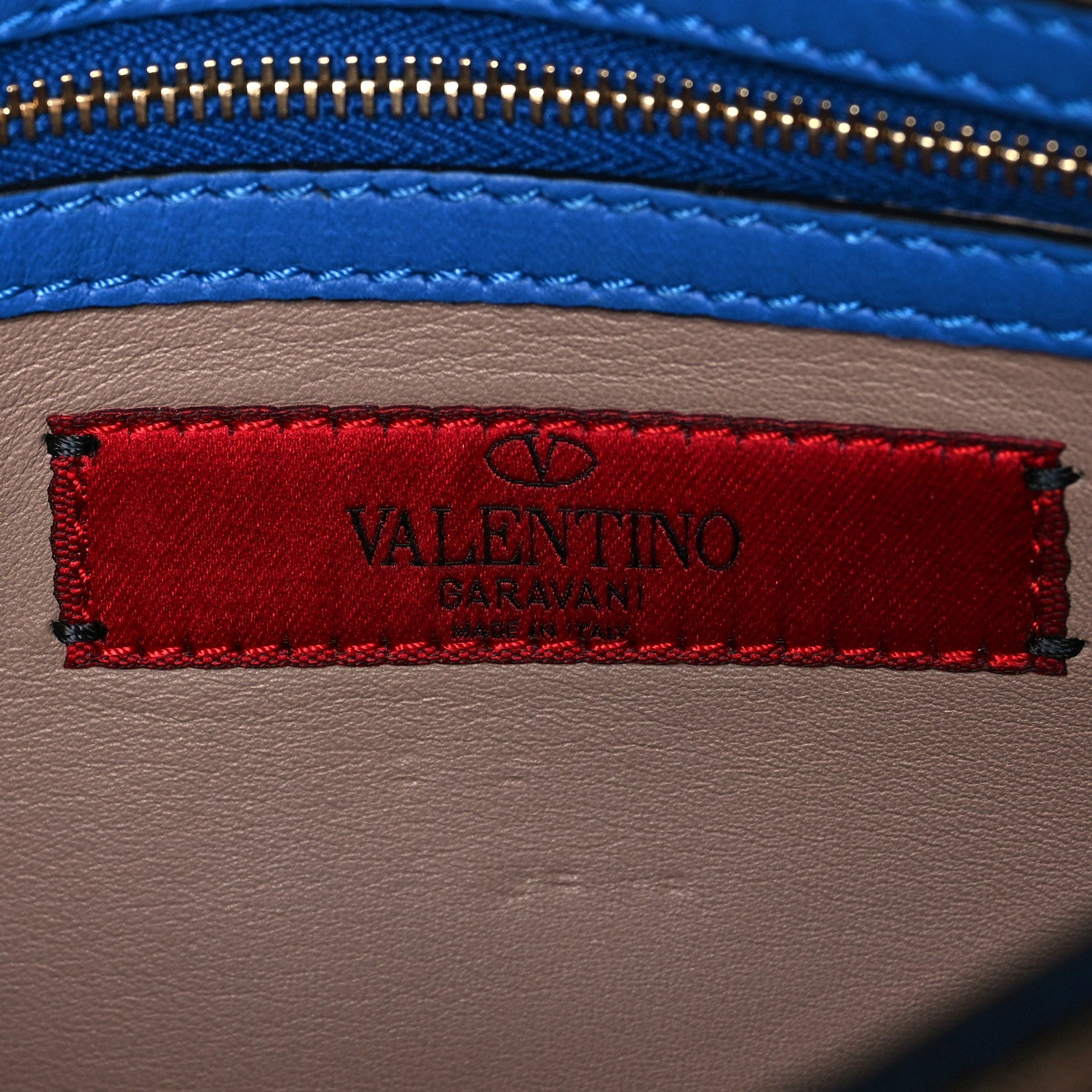 Valentino Garavani Nappa Rockstud Wristlet Clutch Light Sapphire 6 of 10