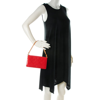 Louis Vuitton Vernis Lexington Pochette Rouge 2 of 7