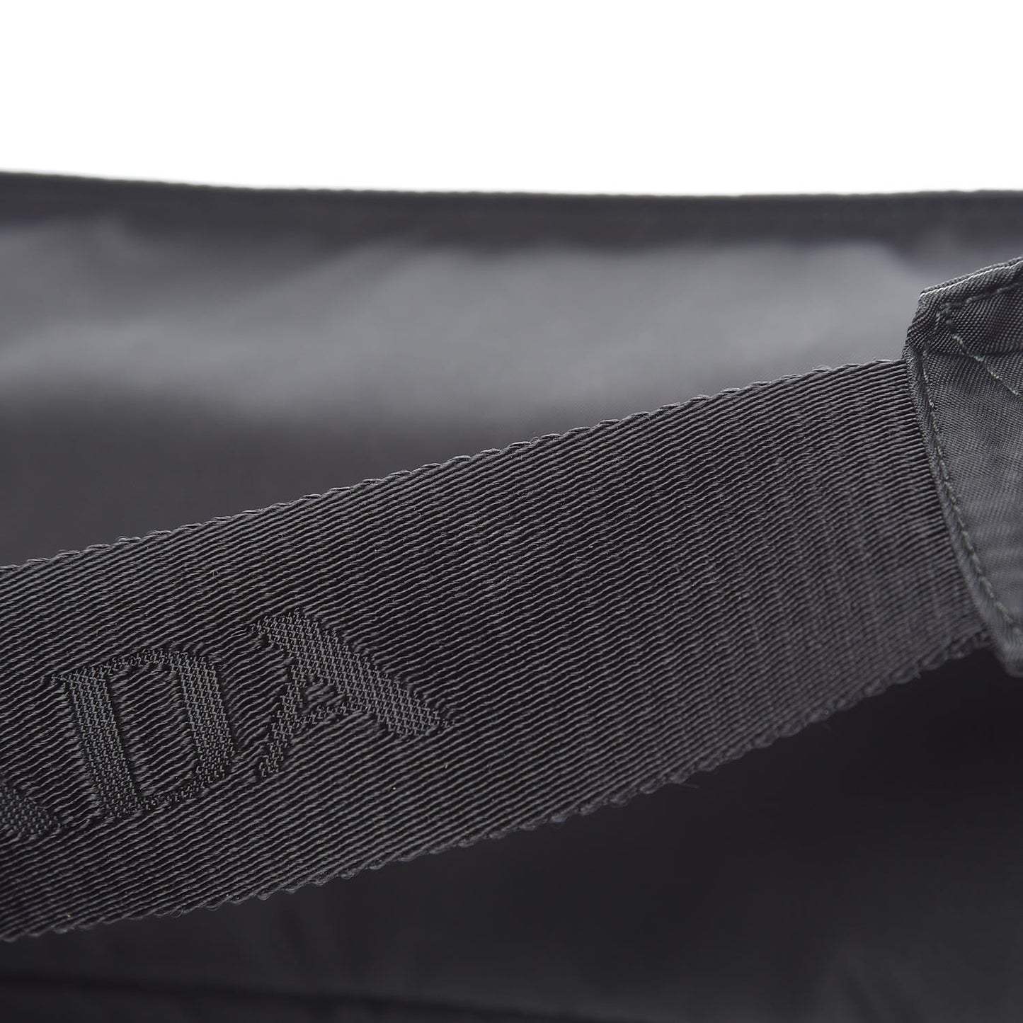 Tessuto Nylon Saffiano Belt Bag Black