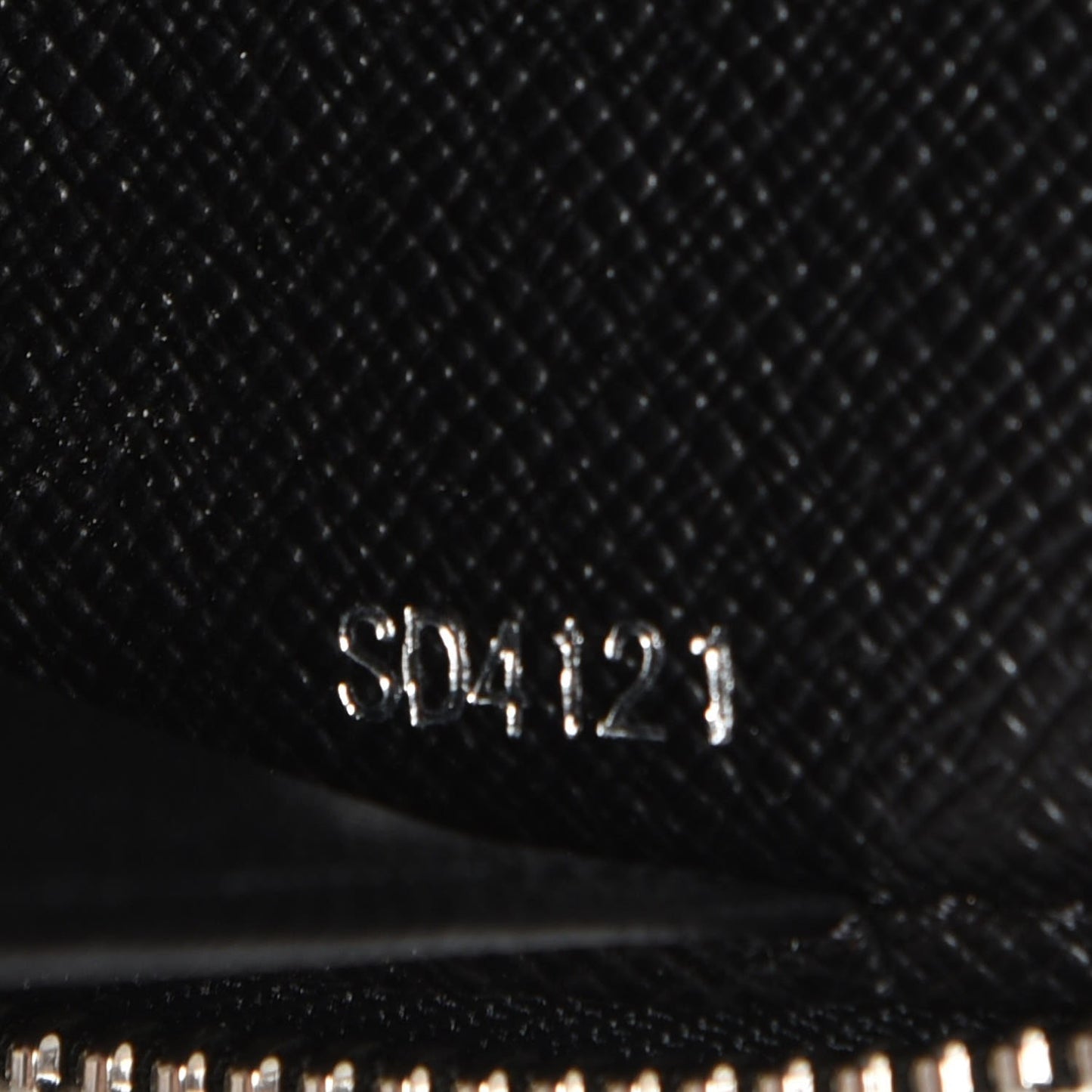 Damier Graphite Zippy Organizer Wallet