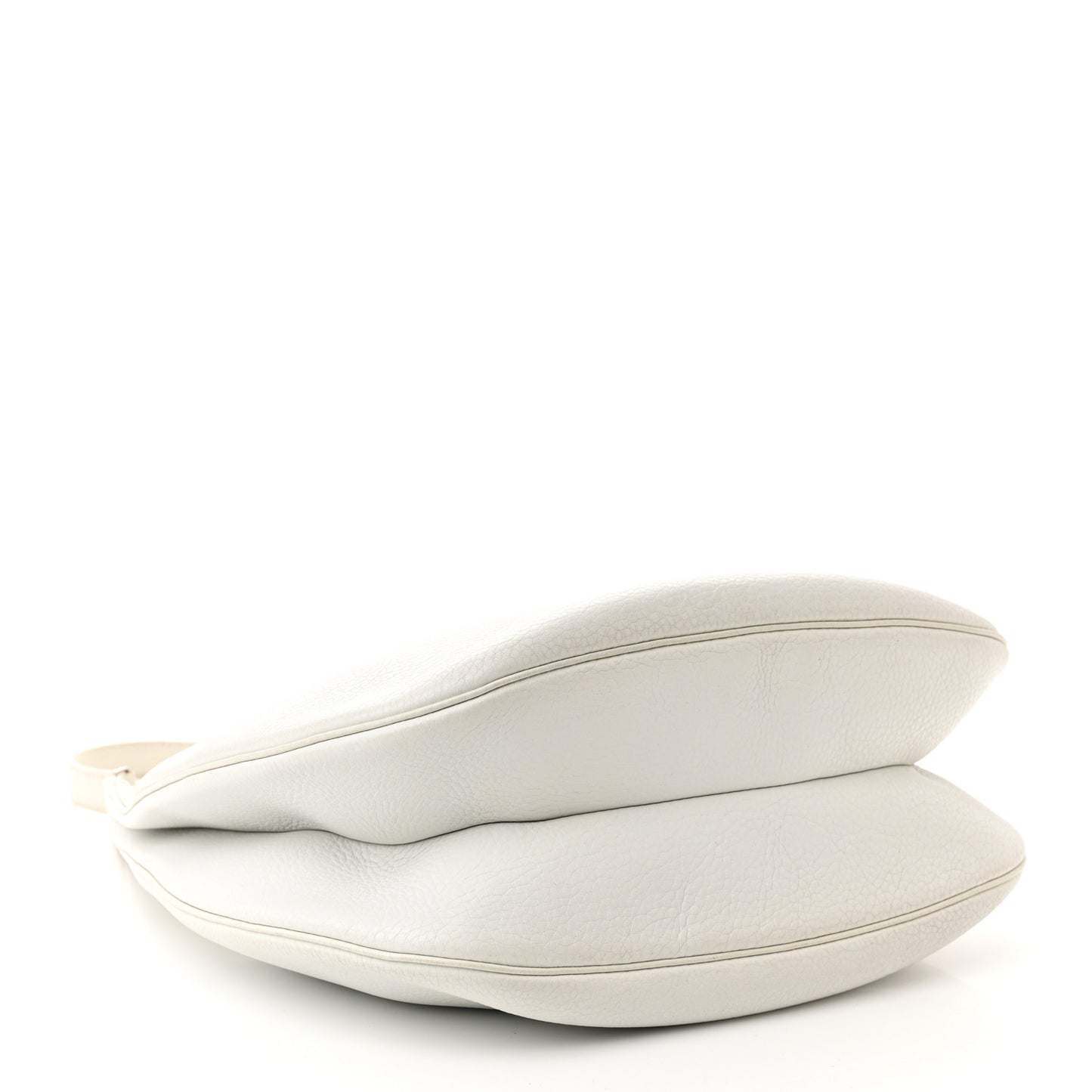 Taurillon Clemence Gao White
