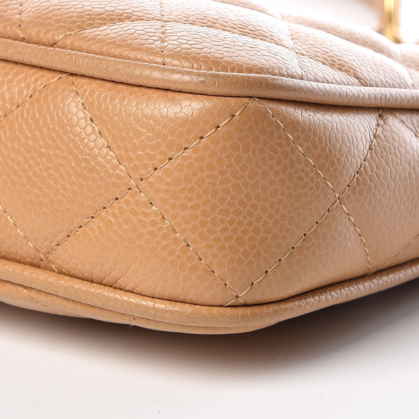 Caviar Quilted CC Shoulder Bag Beige