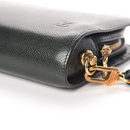 Louis Vuitton Taiga Baikal Pochette Epicea 6 of 11