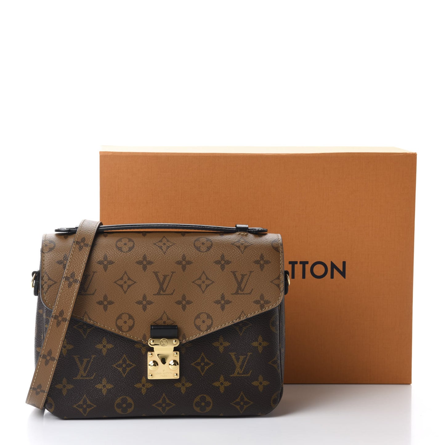 Reverse Monogram Pochette Metis