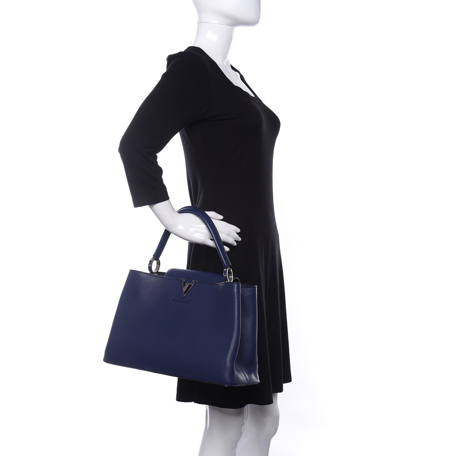 Louis Vuitton Taurillon Capucines MM Indigo 2 of 9