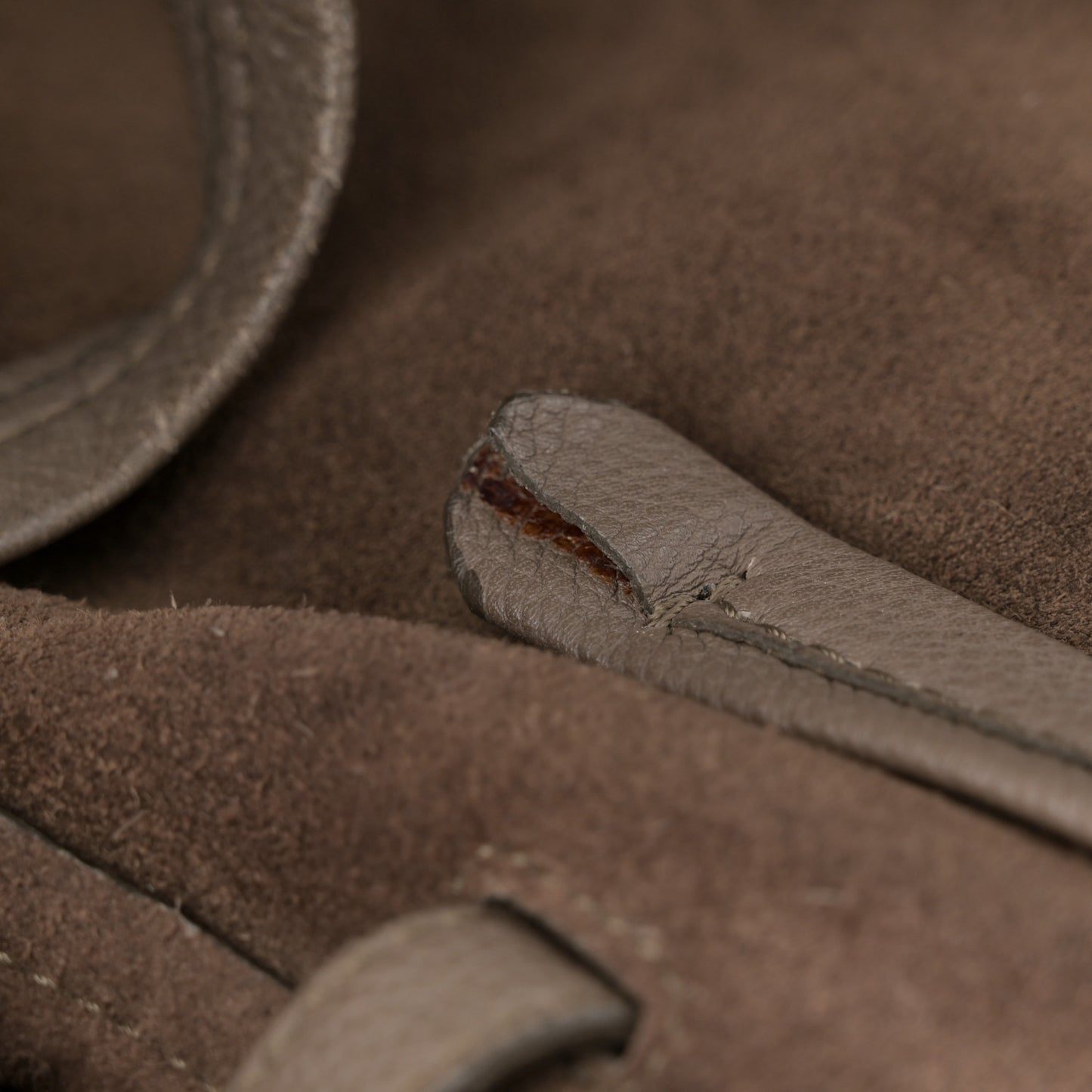 Soft Grained Calfskin Small Belt Cabas Phantom Taupe