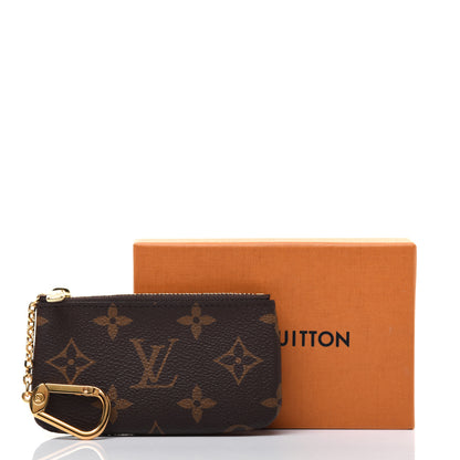 Louis Vuitton Monogram Key Pouch 10 of 10