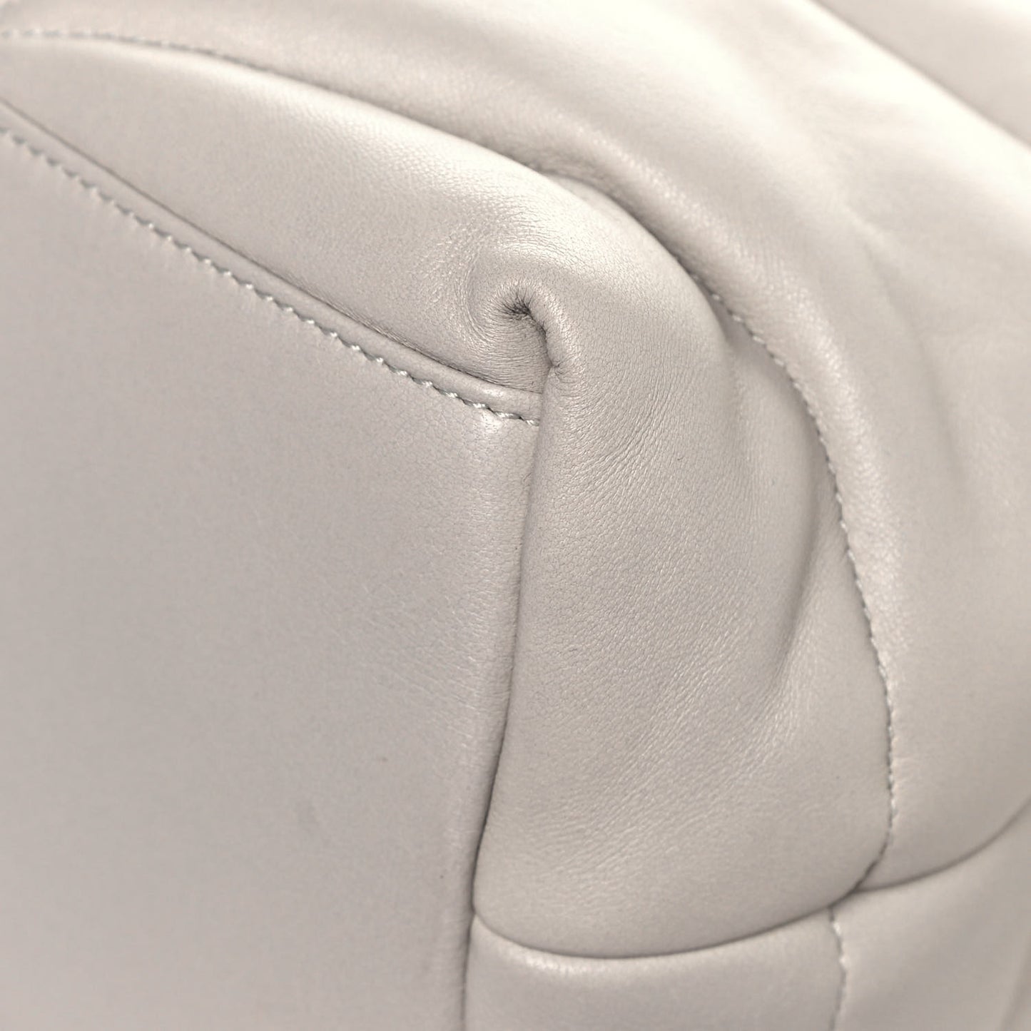 Lambskin Quilted Medium Loulou Puffer Monogram Chain Satchel Crema Soft