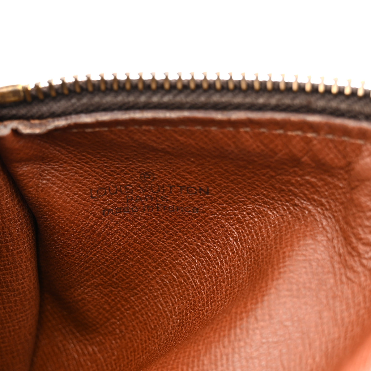 Monogram Papillon 26