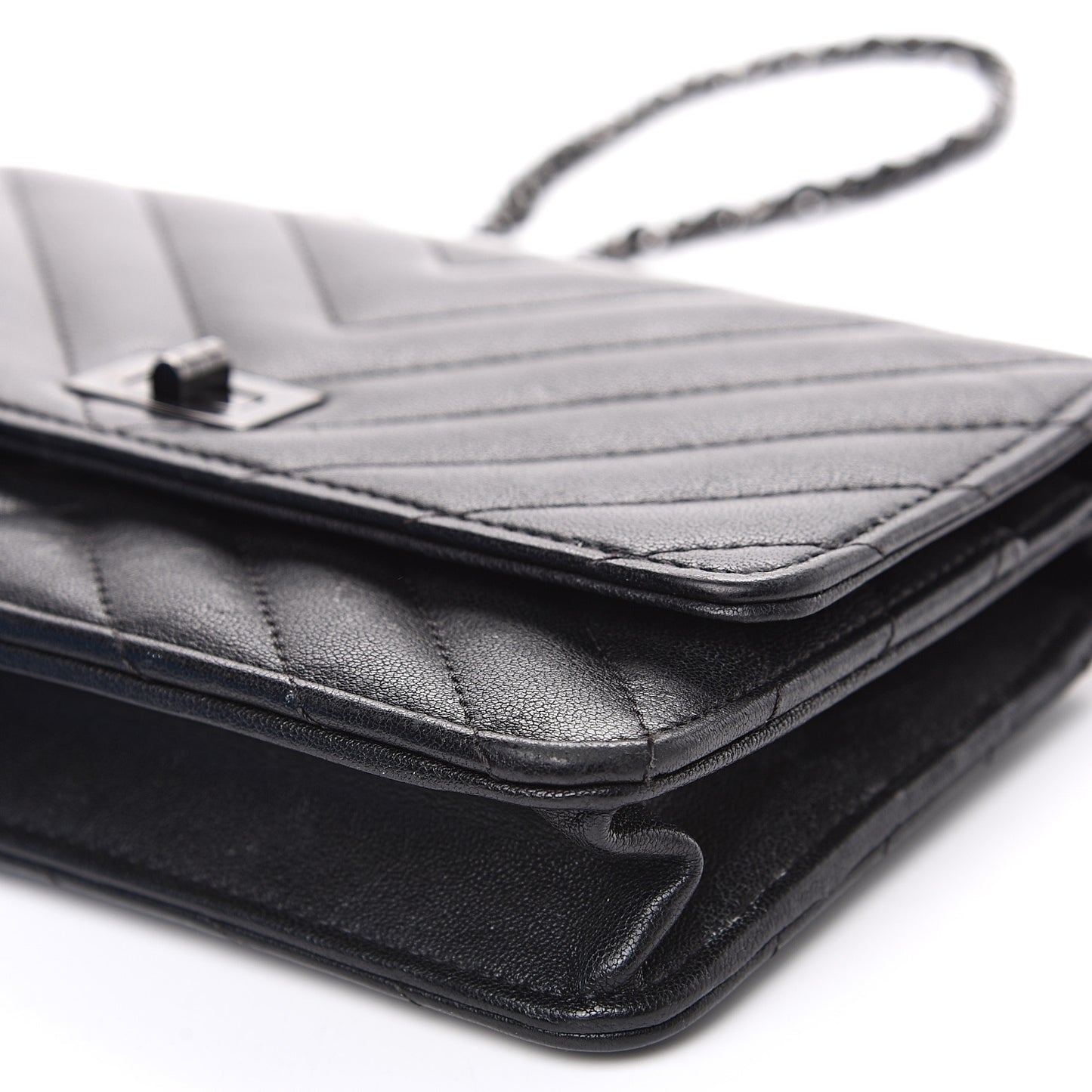 Sheepskin Chevron Quilted Reissue Wallet On Chain WOC So Black