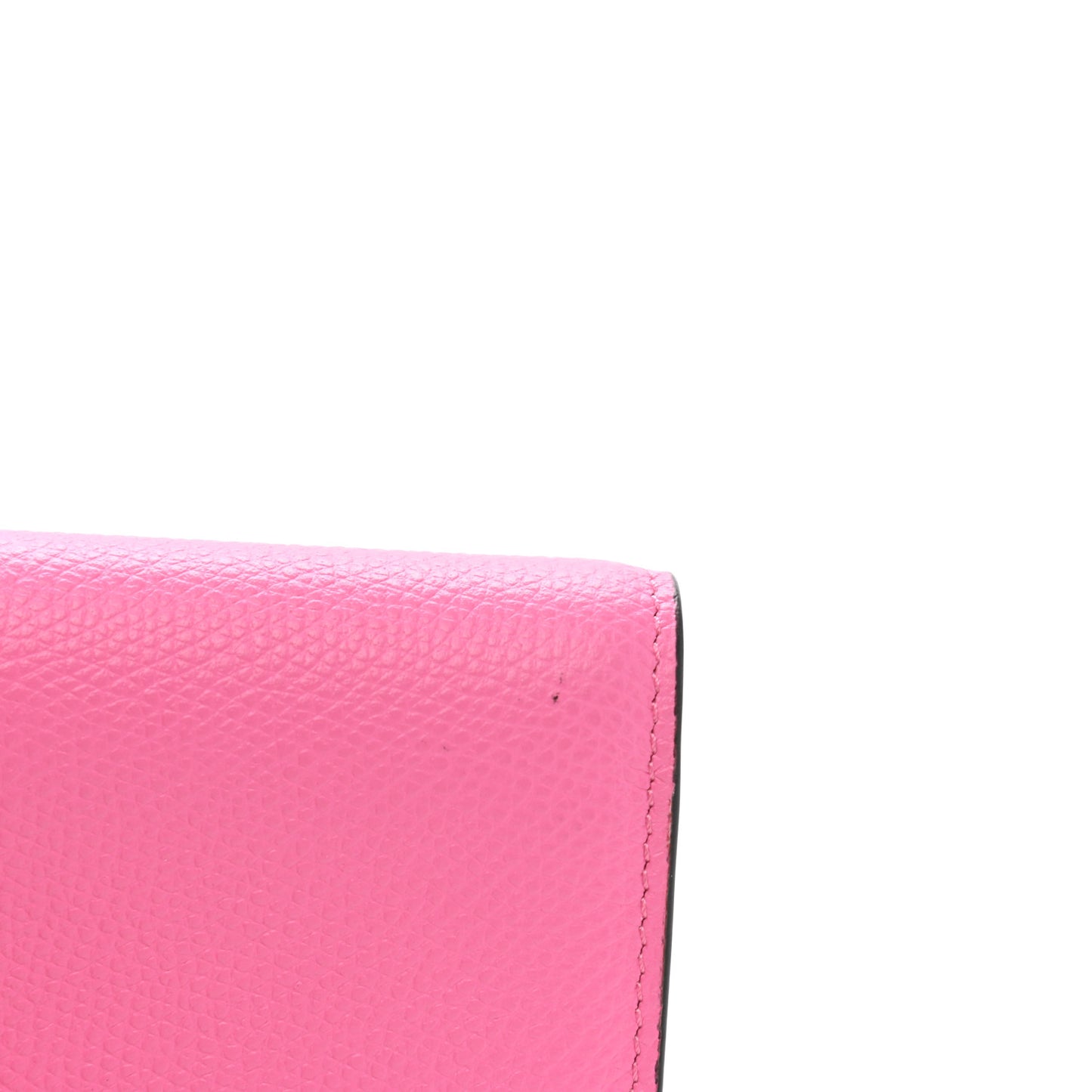 Grainy Calfskin VSling Compact Wallet Feminine Pink