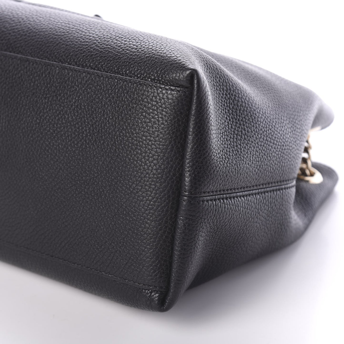 Pebbled Calfskin Medium Soho Chain Shoulder Bag Black