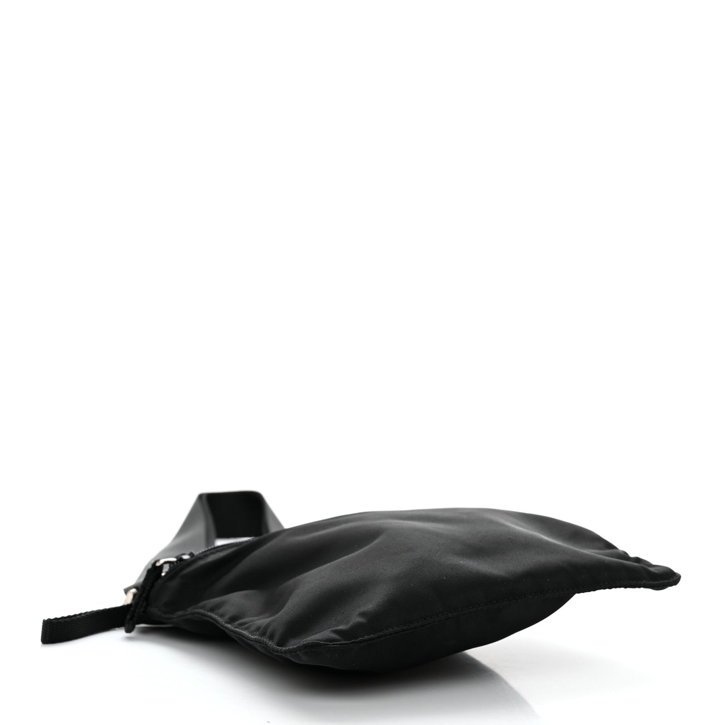 Nylon Flat Messenger Bag Black