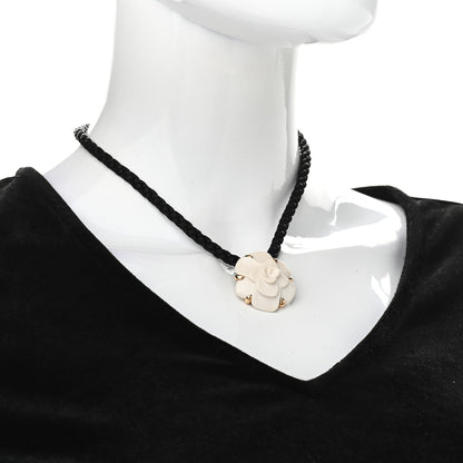 Chanel 18K Yellow Gold White Agate Camellia Sculpte Cord Necklace 2 of 5