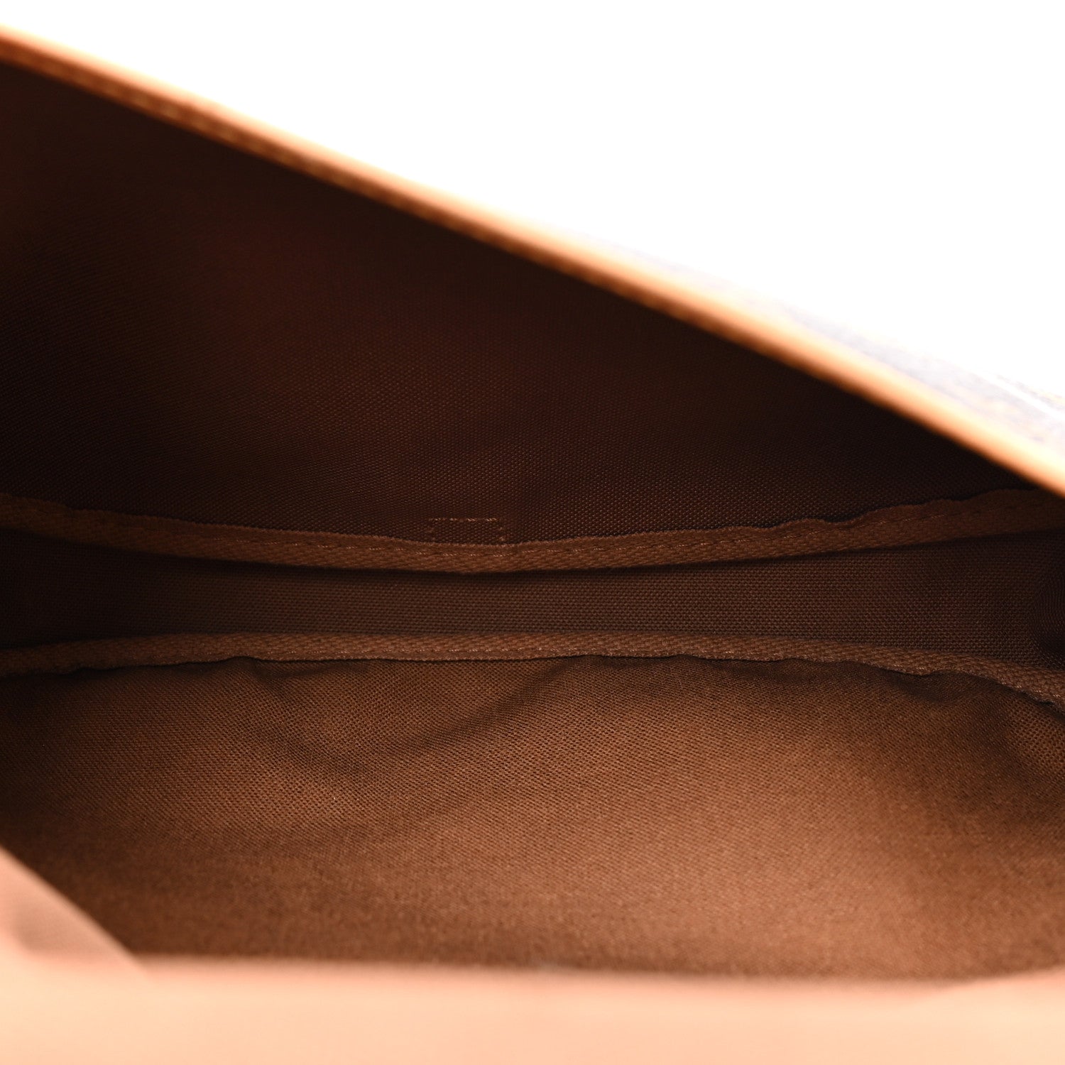 Louis Vuitton Monogram Saumur MM 6 of 13