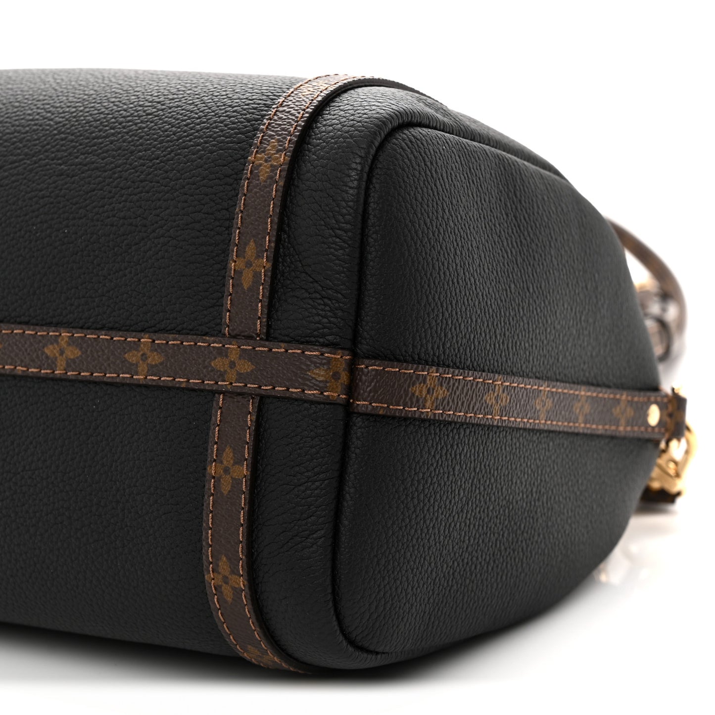 Calfskin Monogram Express PM Black