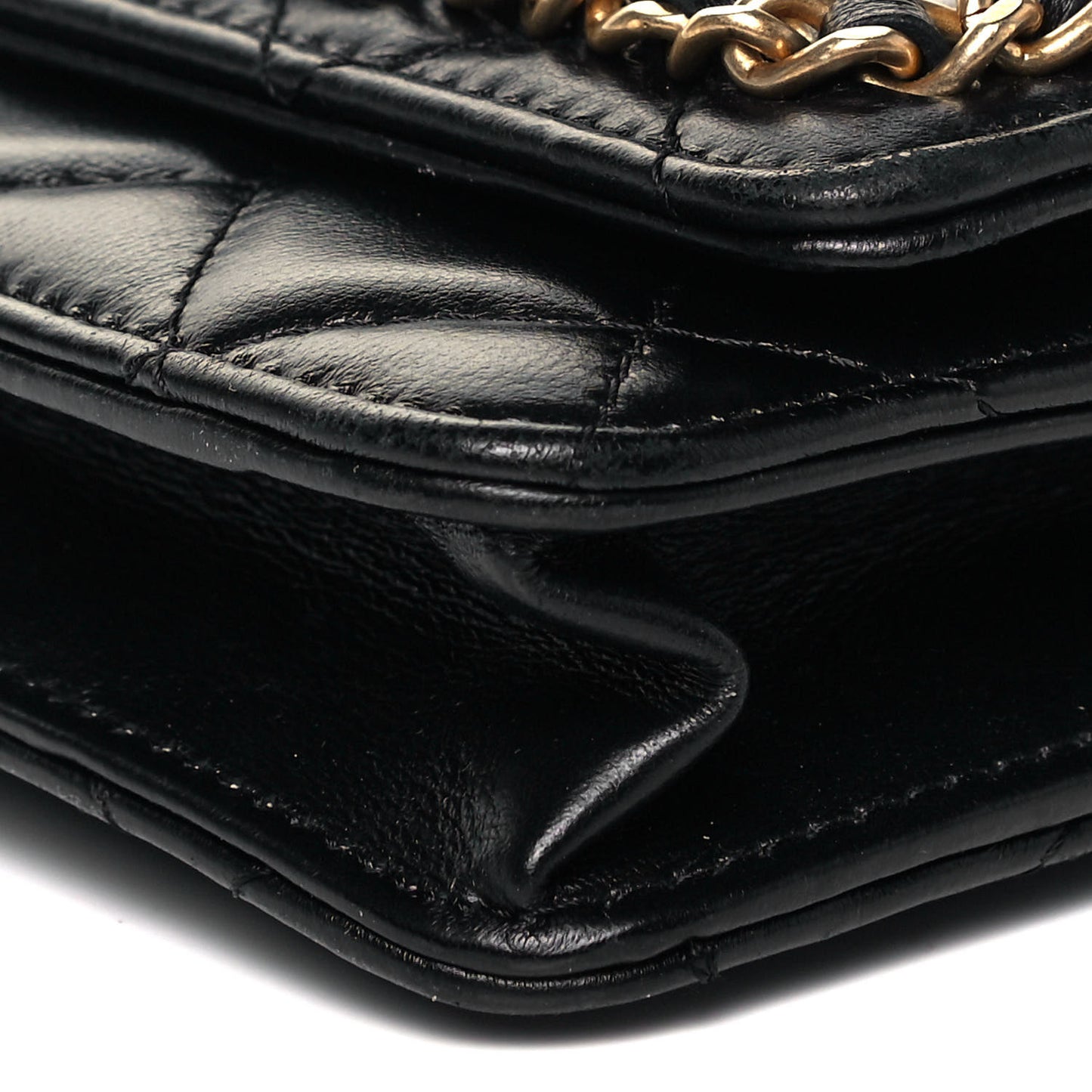 Lambskin Quilted Chain Around Wallet On Chain WOC Black