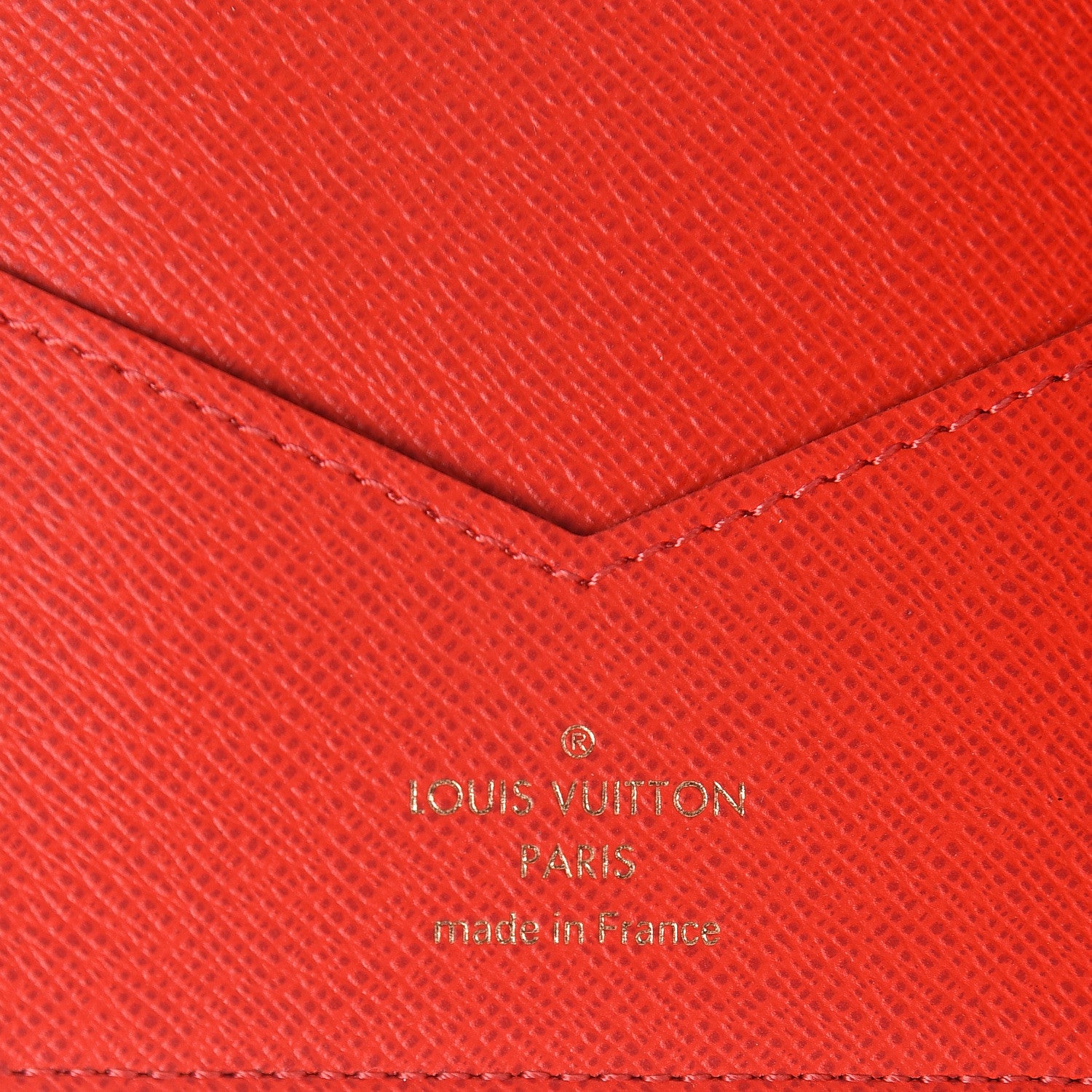 Louis Vuitton Monogram 2018 Christmas Animation Passport Cover 6 of 6
