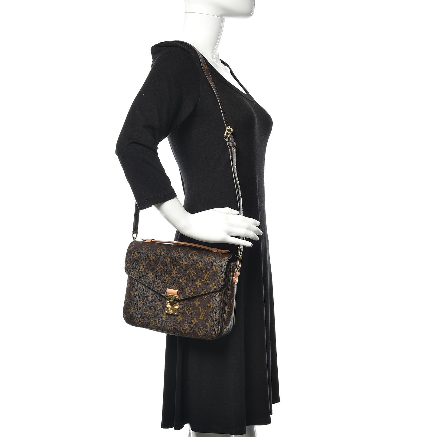 Monogram Pochette Metis