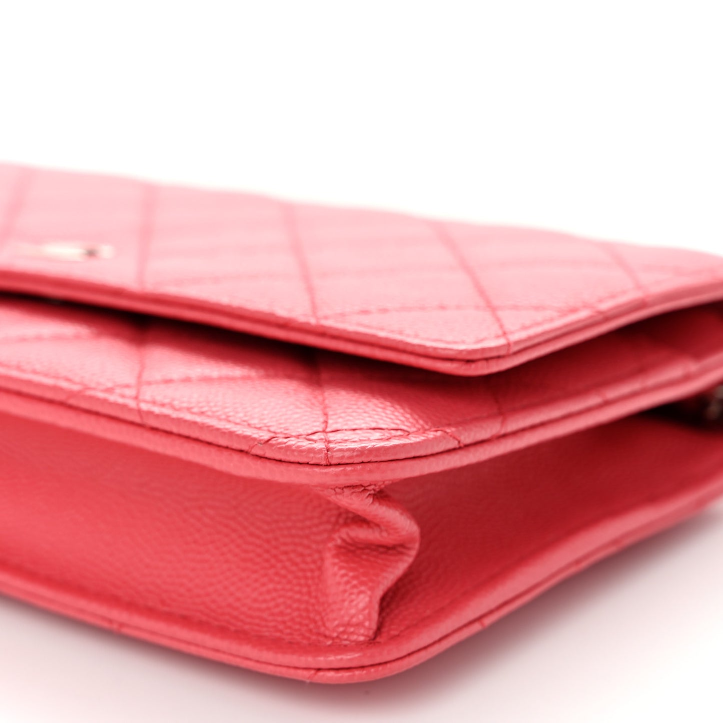Caviar Quilted Wallet on Chain WOC Coral