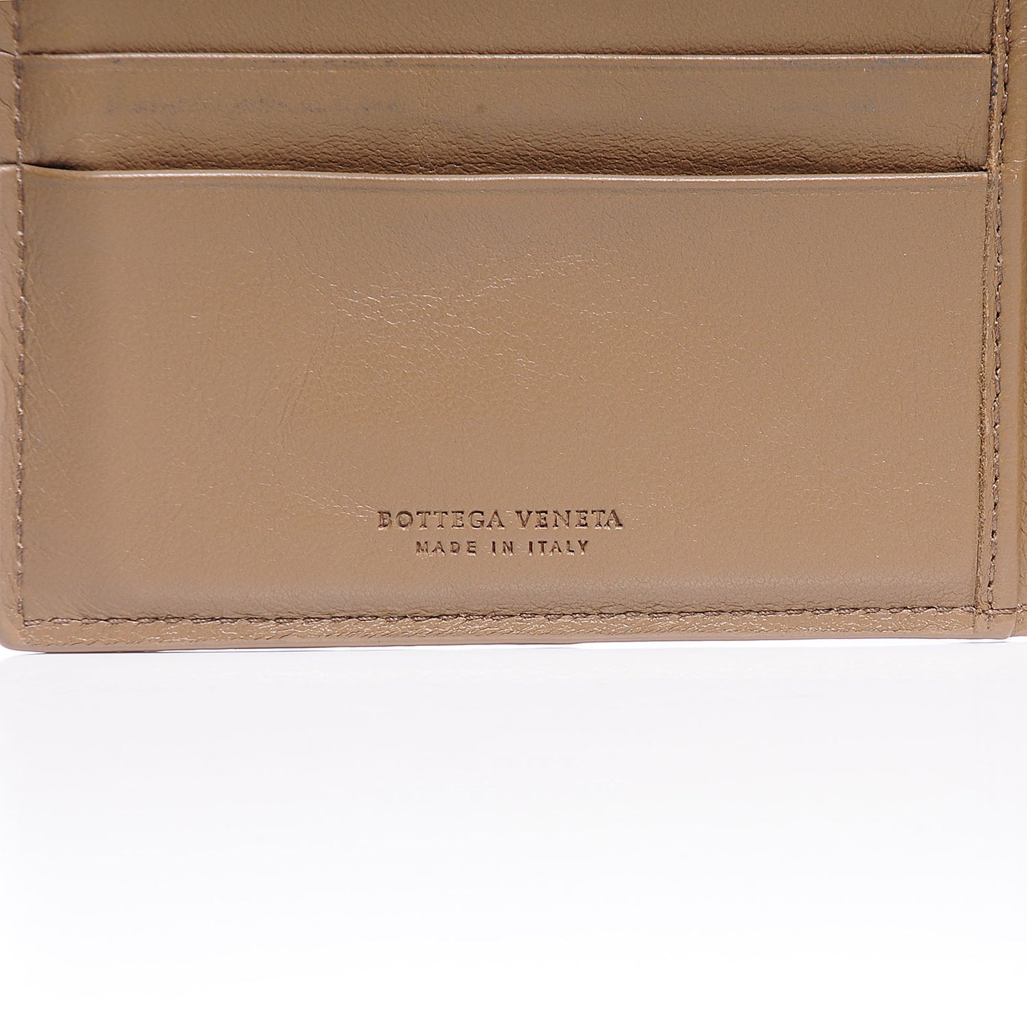 Stingray Mens Bi-Fold Wallet Bronze