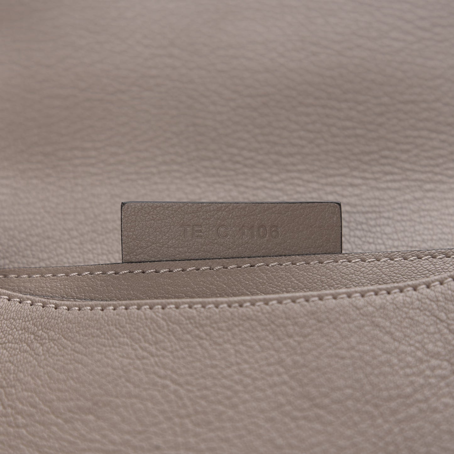 Sugar Goatskin Medium Antigona Envelope Clutch Mastic