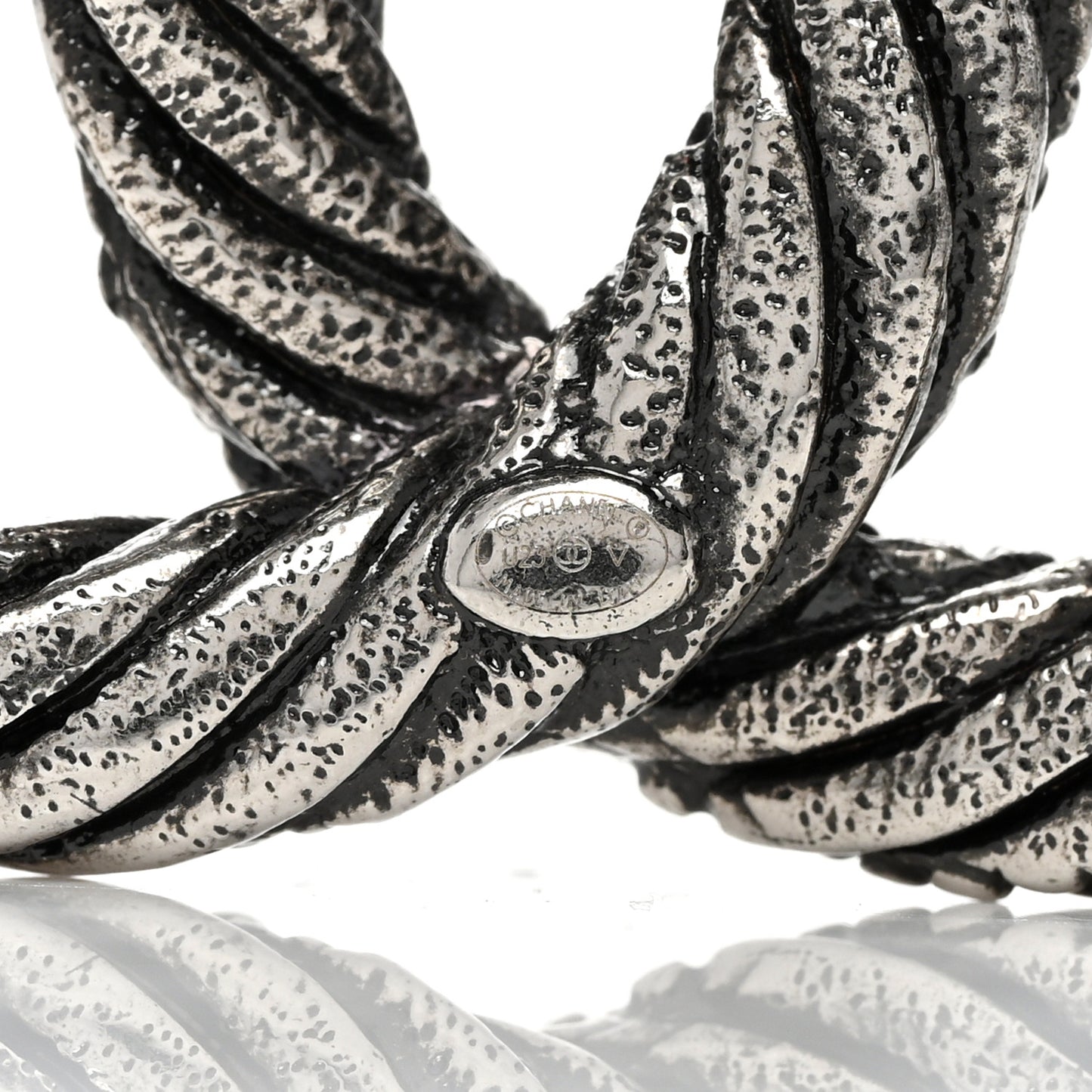 Ruthenium Twisted CC Brooch