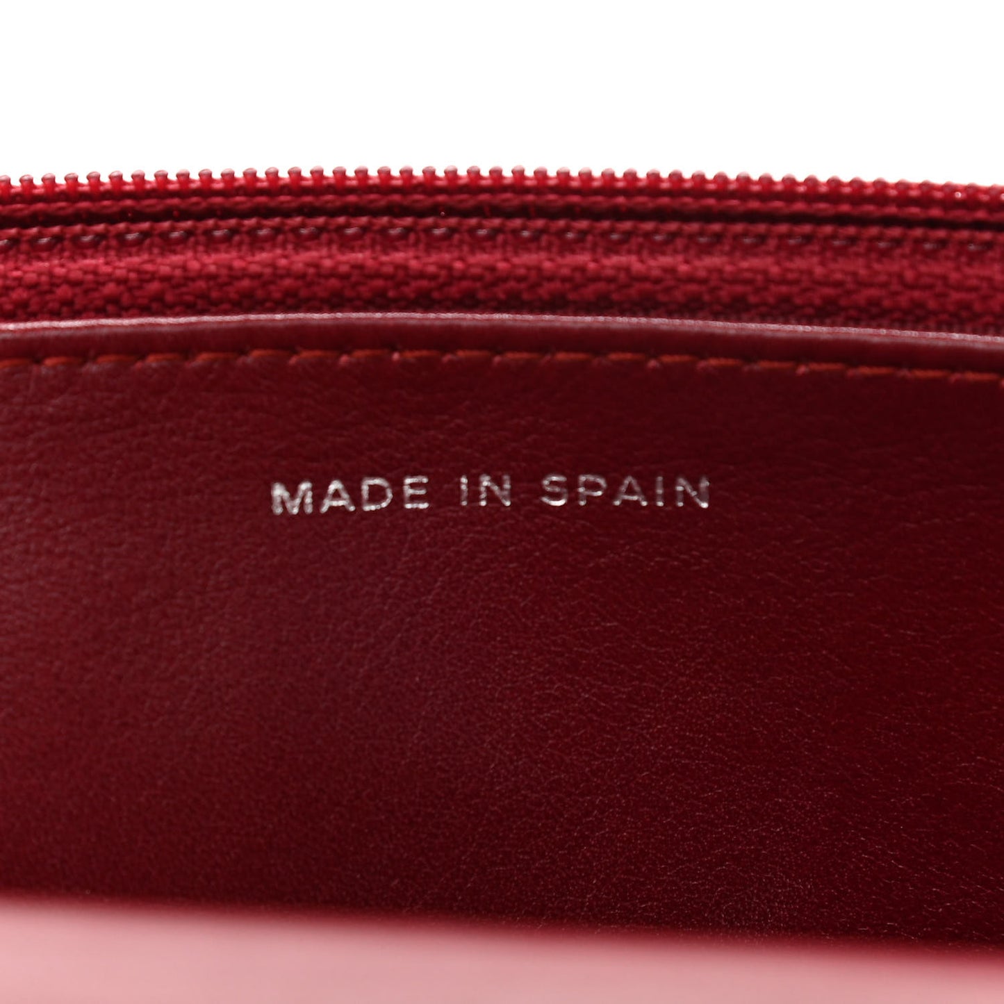 Patent Quilted Wallet On Chain WOC Red