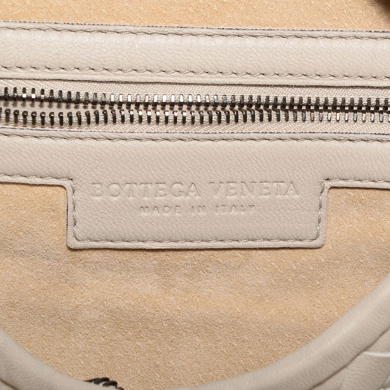 Bottega Veneta Nappa Intrecciato Medium Belly Veneta Hobo Cream 6 of 9