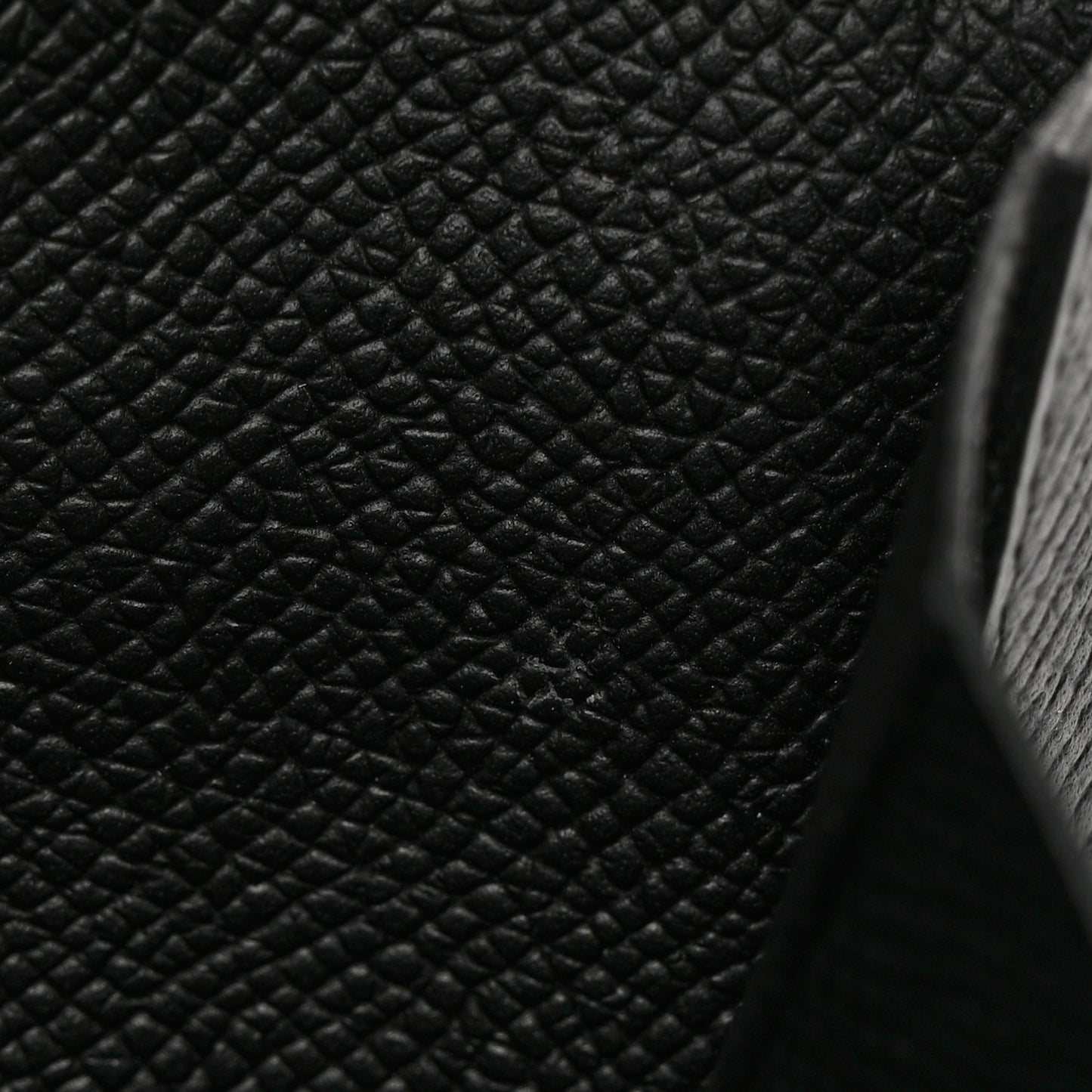 Epsom Kelly Pocket Compact Wallet Black
