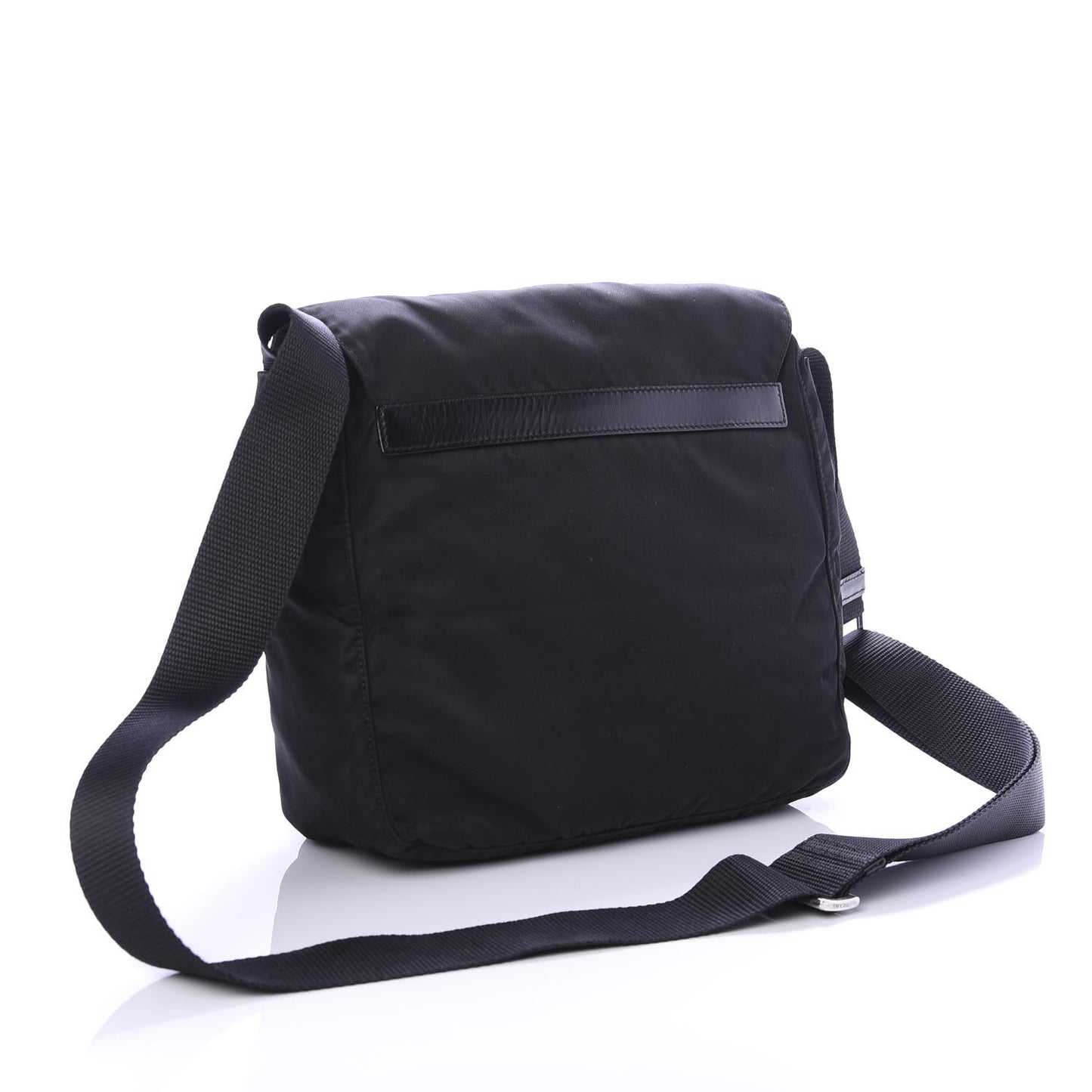 Nylon Vela Messenger Black