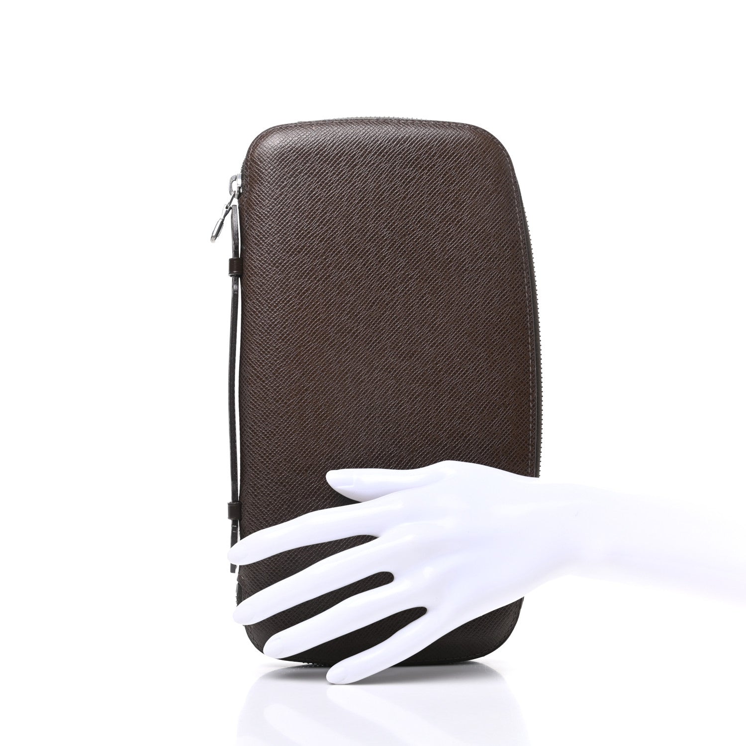 Louis Vuitton Taiga Atoll Travel Organizer Grizzli 2 of 9