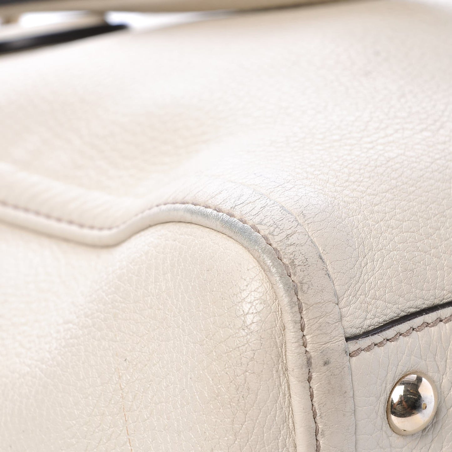 Pebbled Calfskin Small Soho Top Handle Bag Off White