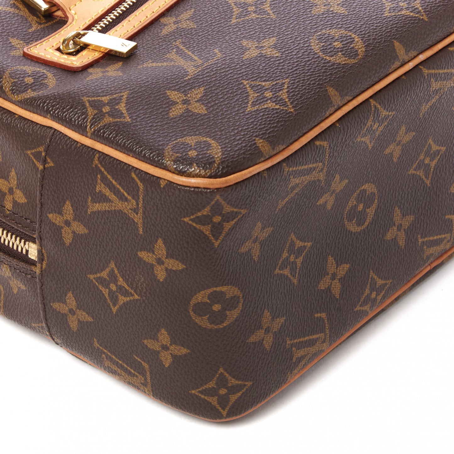 Monogram Cite MM