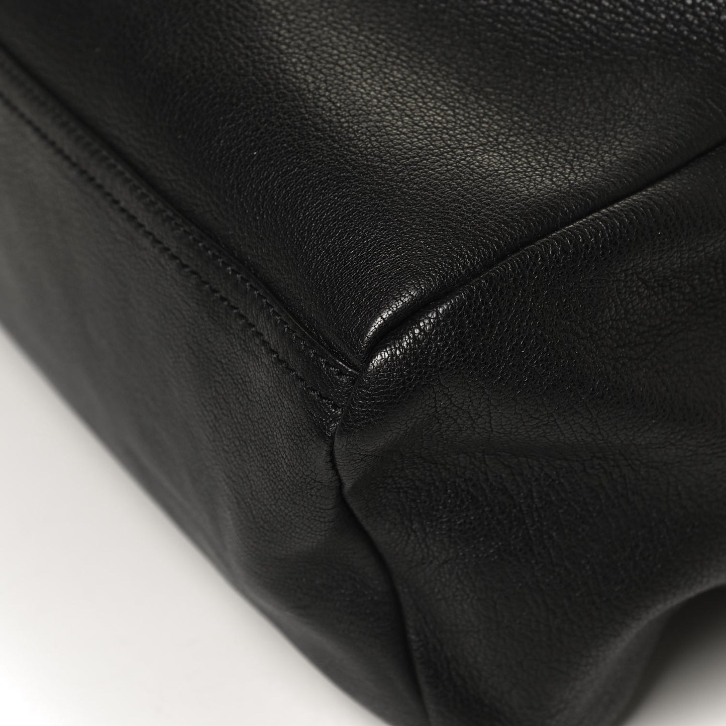 Sugar Goatskin Medium Pandora Black