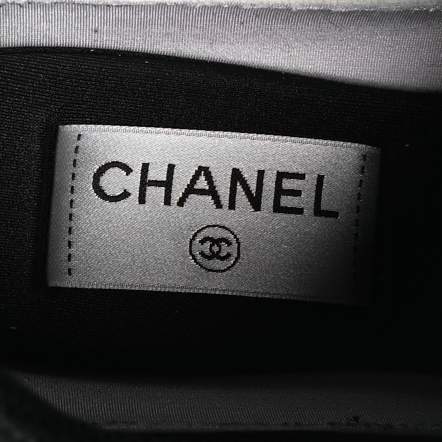 Chanel Mesh Suede Calfskin Grained Calfskin Womens CC Sneakers 39 White Black 7 of 8