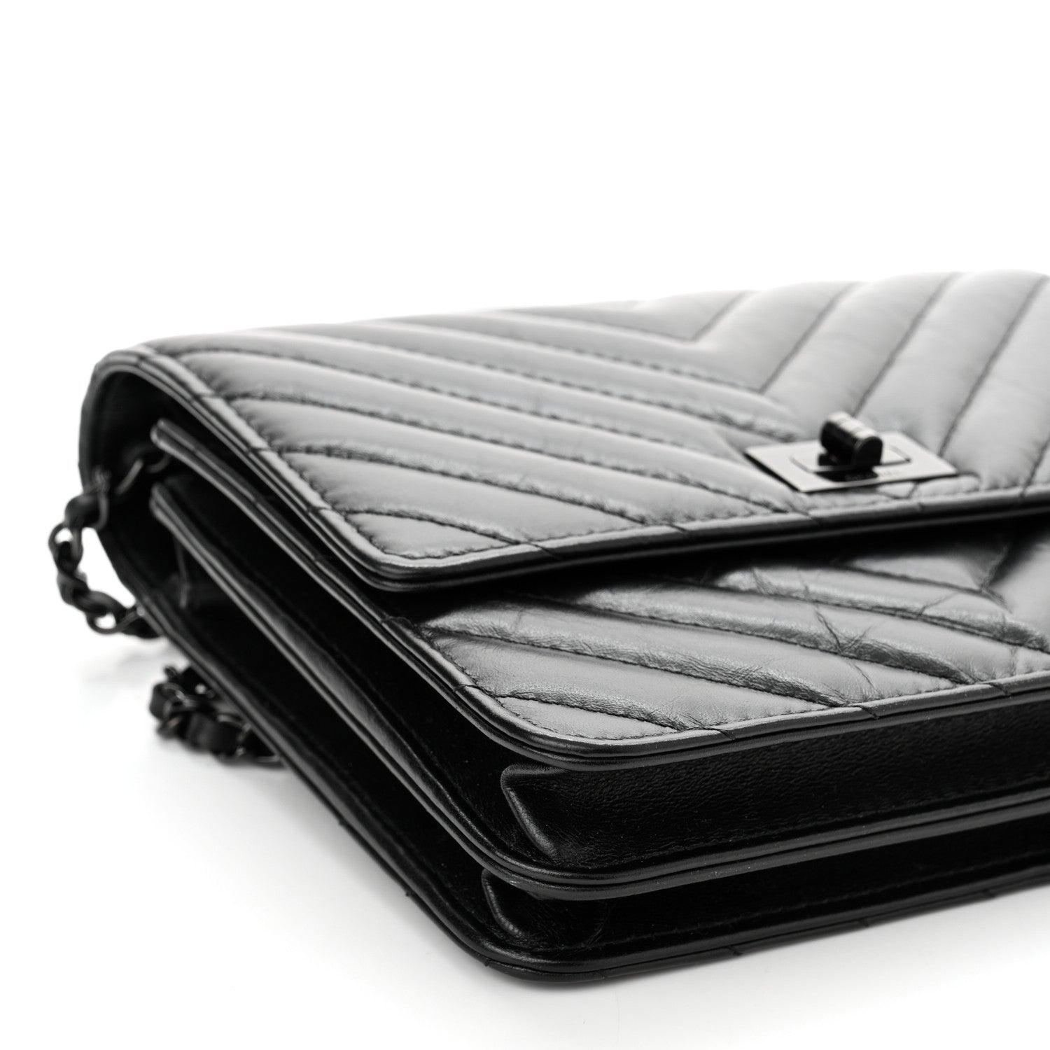 Chanel Aged Calfskin Chevron Quilted Reissue 2.55 Square Wallet On Chain WOC So Black 10 of 12