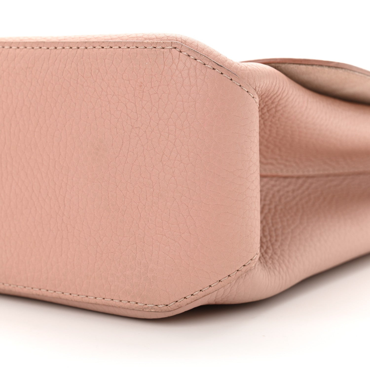 Louis Vuitton Taurillon Volta Magnolia 9 of 18