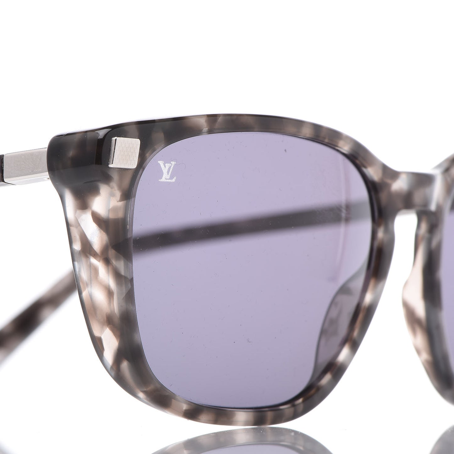 Conviction Sunglasses Z0644W Grey Tortoise