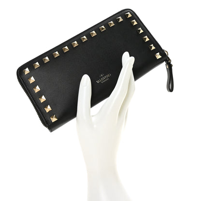 Valentino Garavani Vitello Rockstud Zip Around Wallet Black 2 of 6