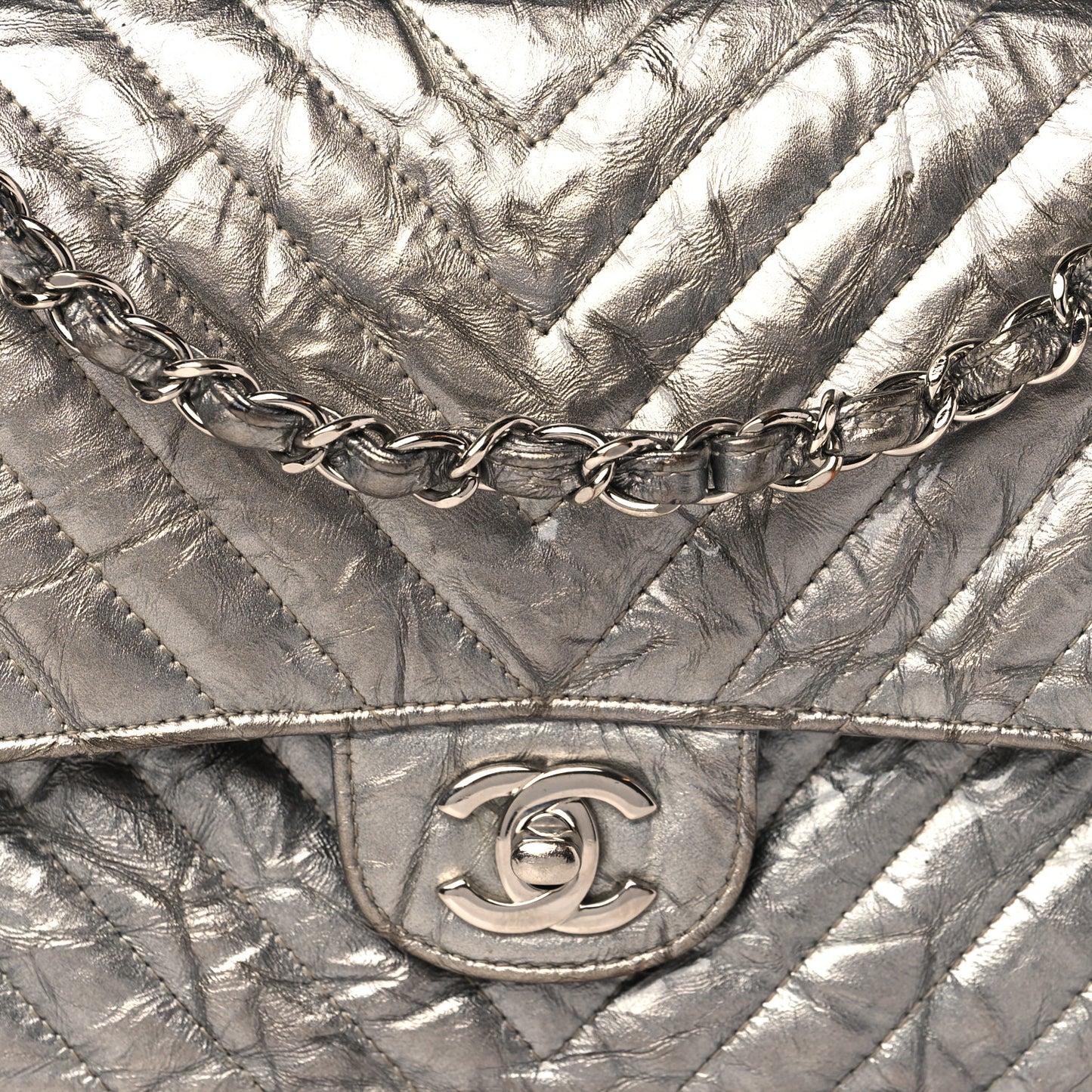 Metallic Patent Crumpled Calfskin Chevron Quilted Medium Double Flap Silver
