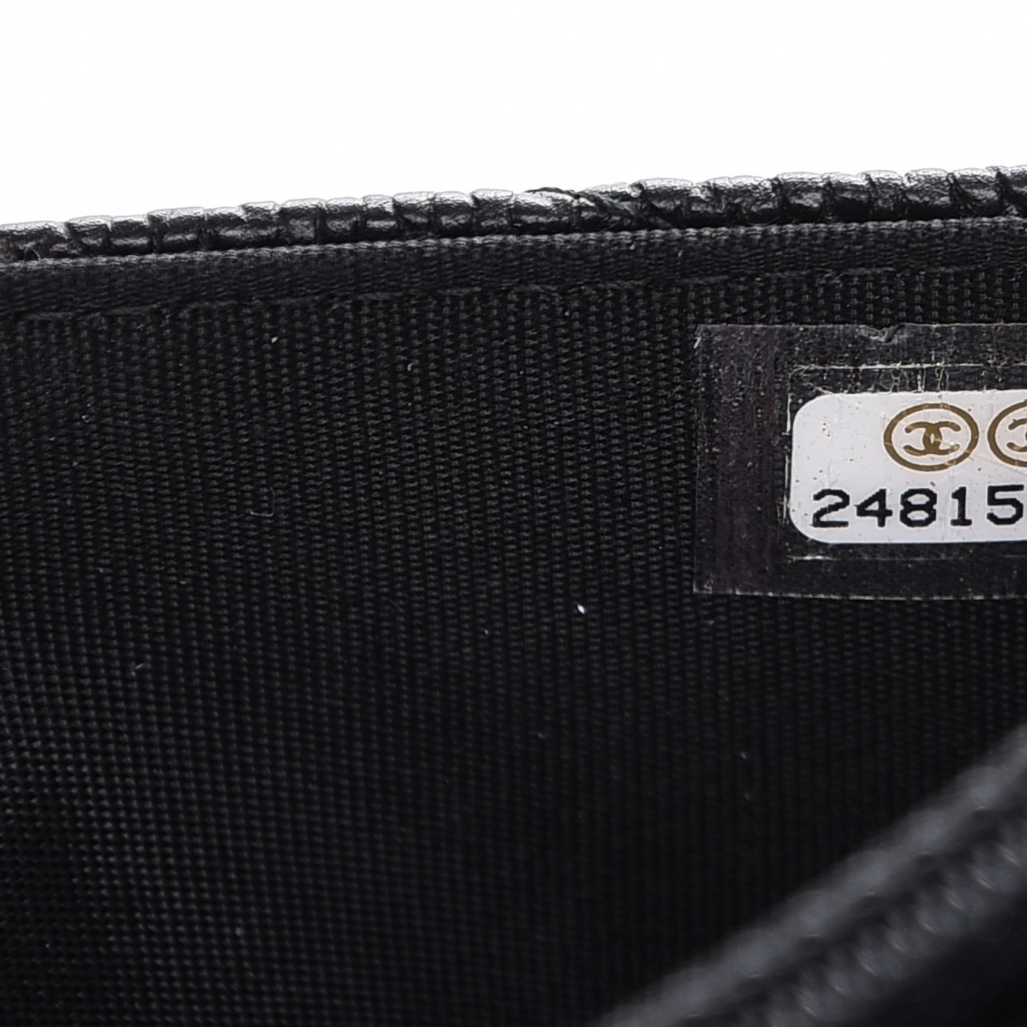 Caviar Chevron Quilted Wallet On Chain WOC Black