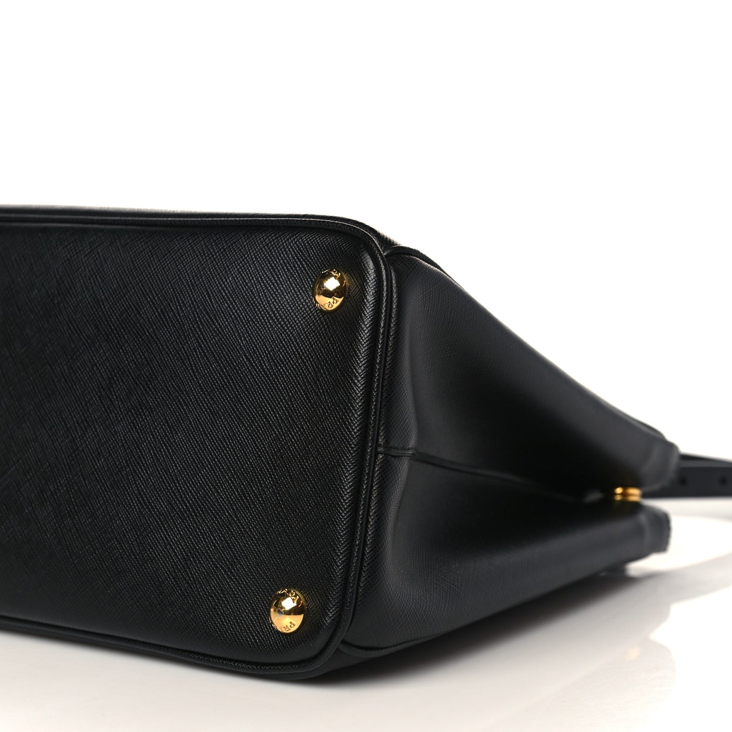Saffiano Lux Large Galleria Double Zip Tote Black